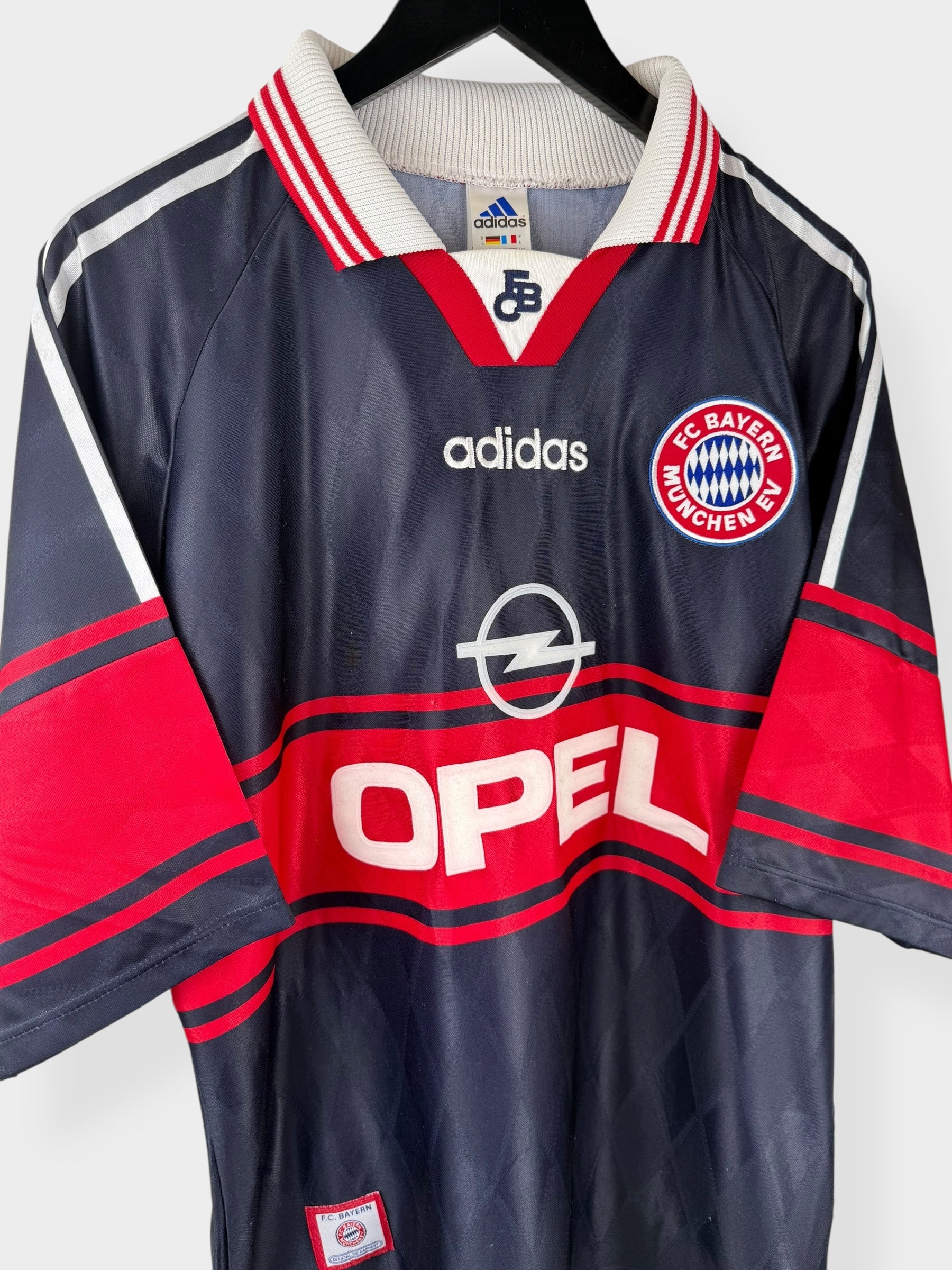 1995-97 BAYERN MUNICH AWAY SHIRT L