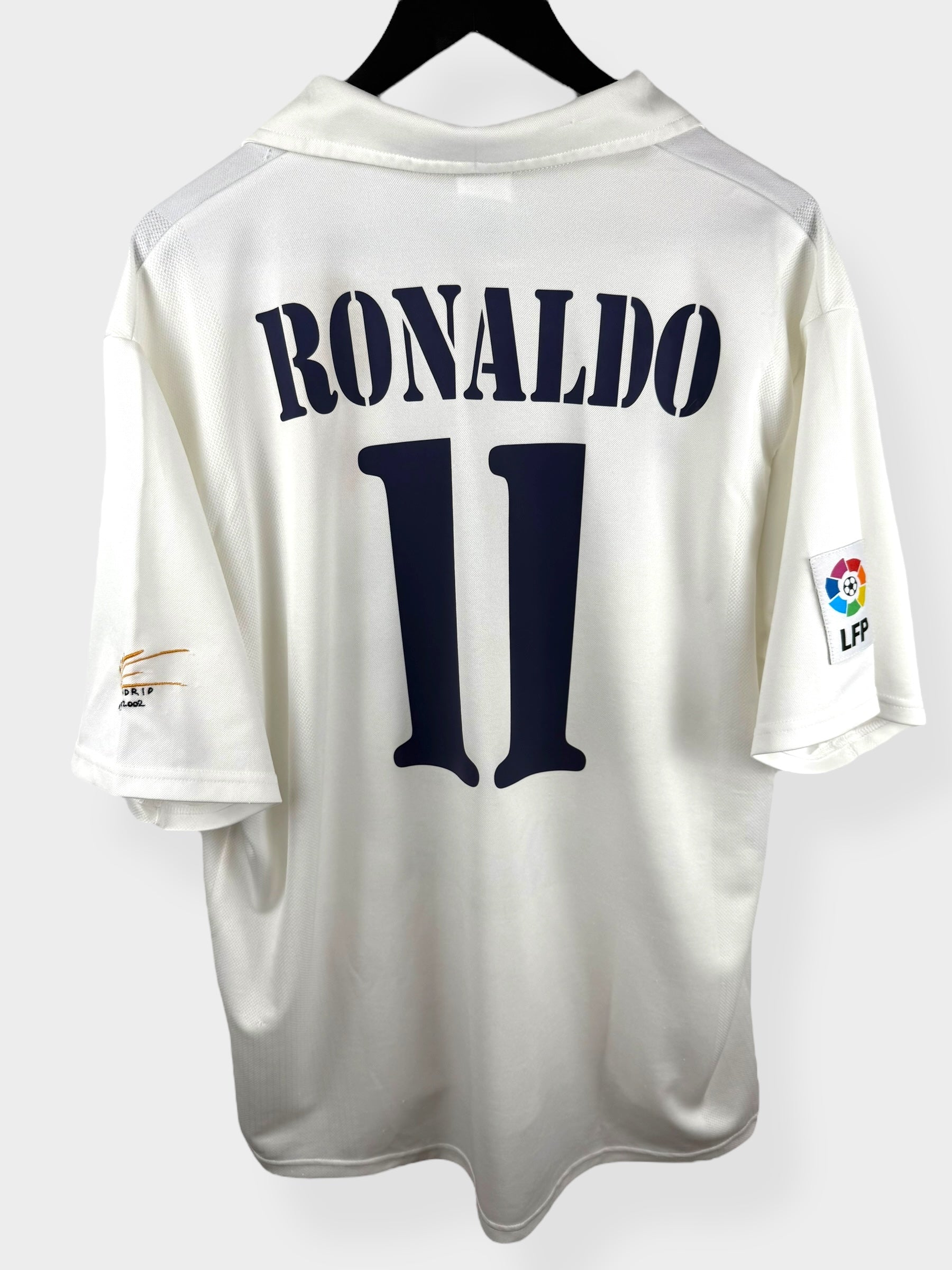 2002-03 REAL MADRID HOME SHIRT RONALDO #11 XL - Authentic Football Club