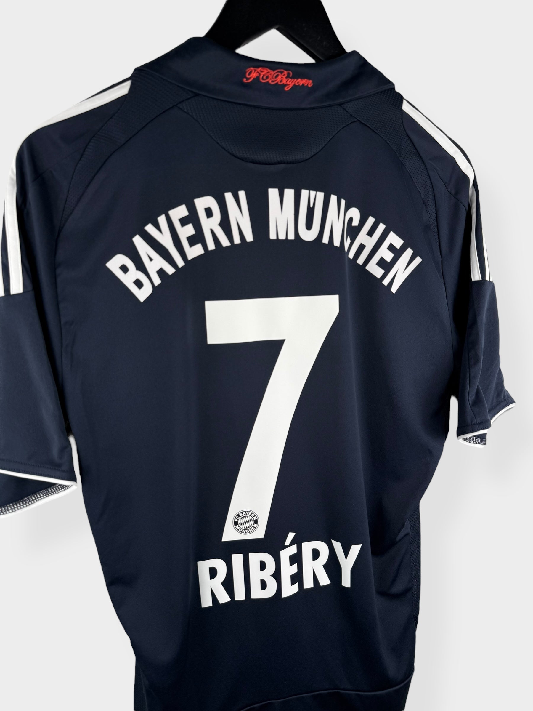 2008-09 BAYERN MUNICH AWAY SHIRT RIBERY #7 M