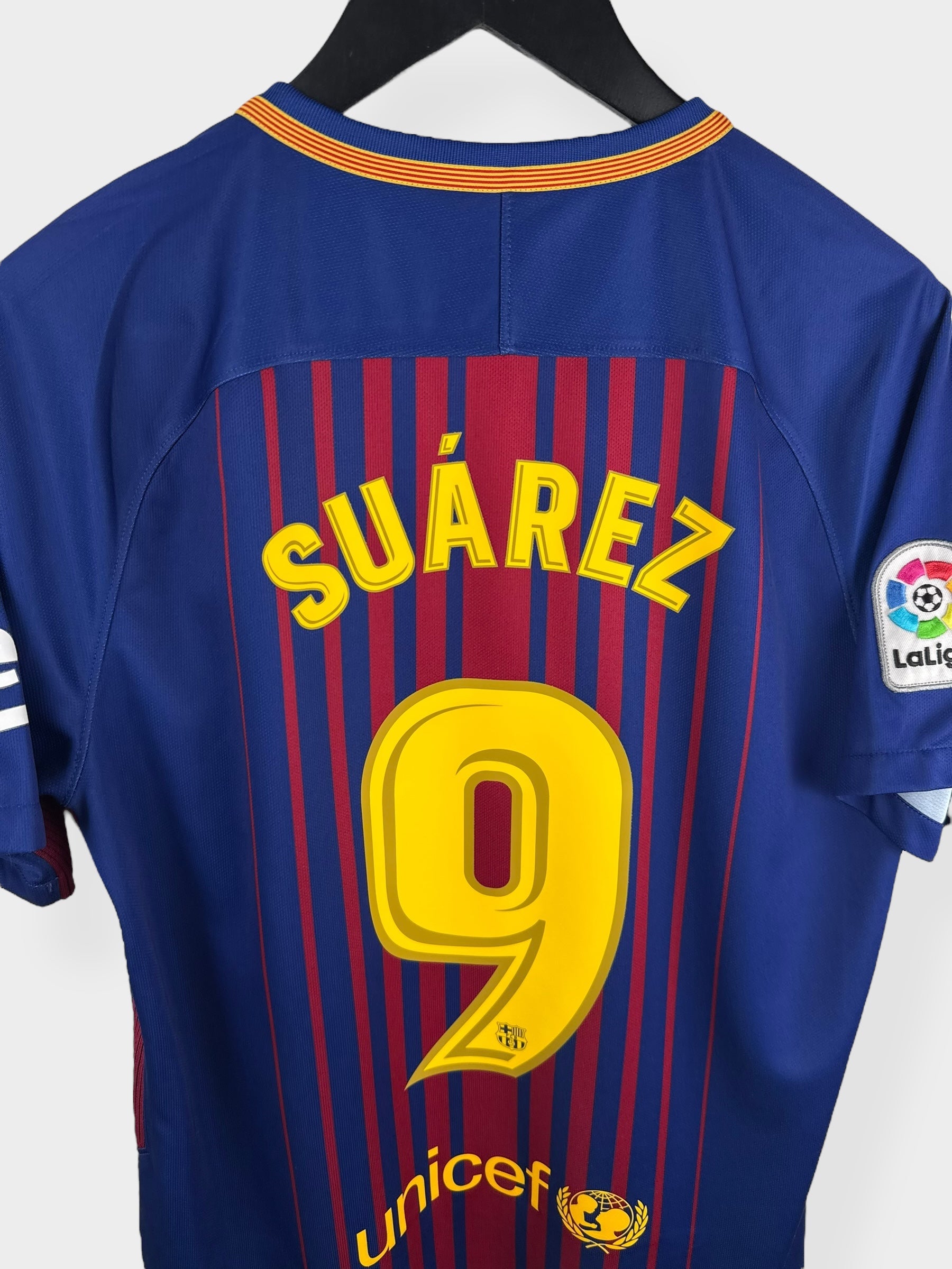 2017-18 BARCELONA HOME SHIRT SUAREZ #9 M - Authentic Football Club