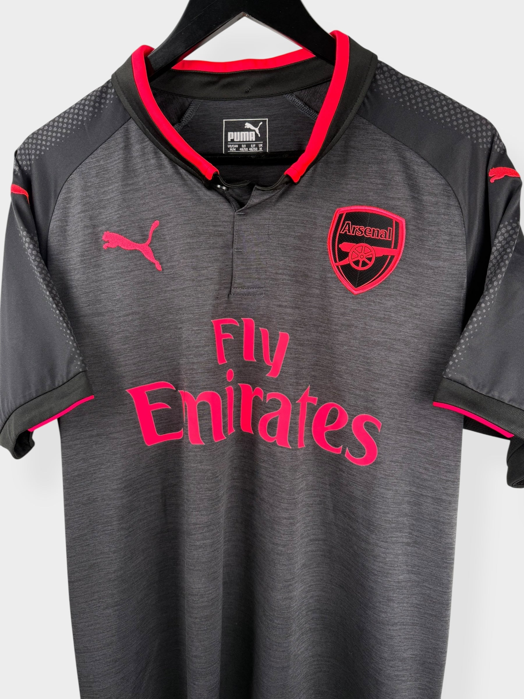 2017-18 ARSENAL DERDE SHIRT LACAZETTE #9 M