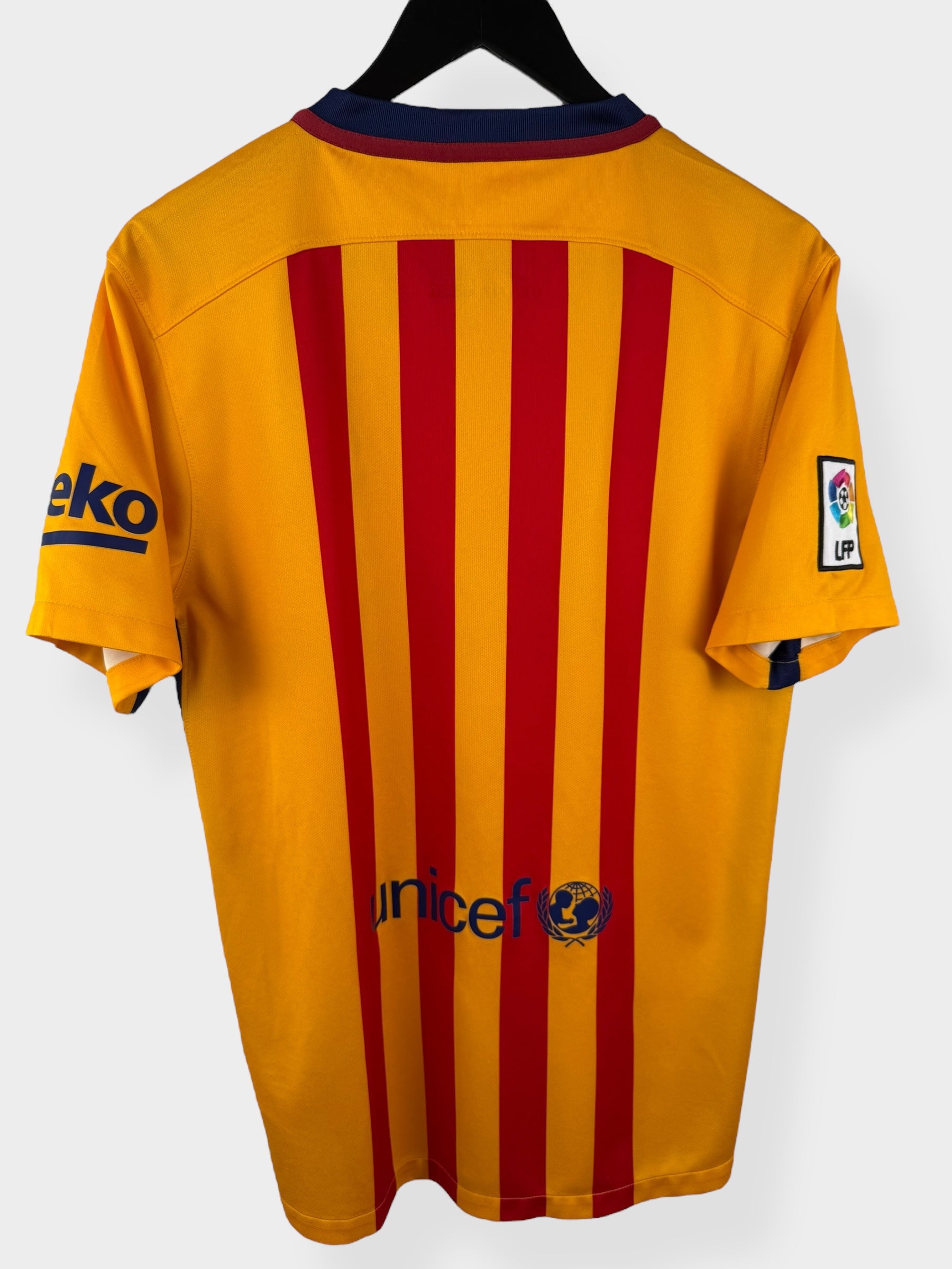 2015-16 BARCELONA UITSHIRT M