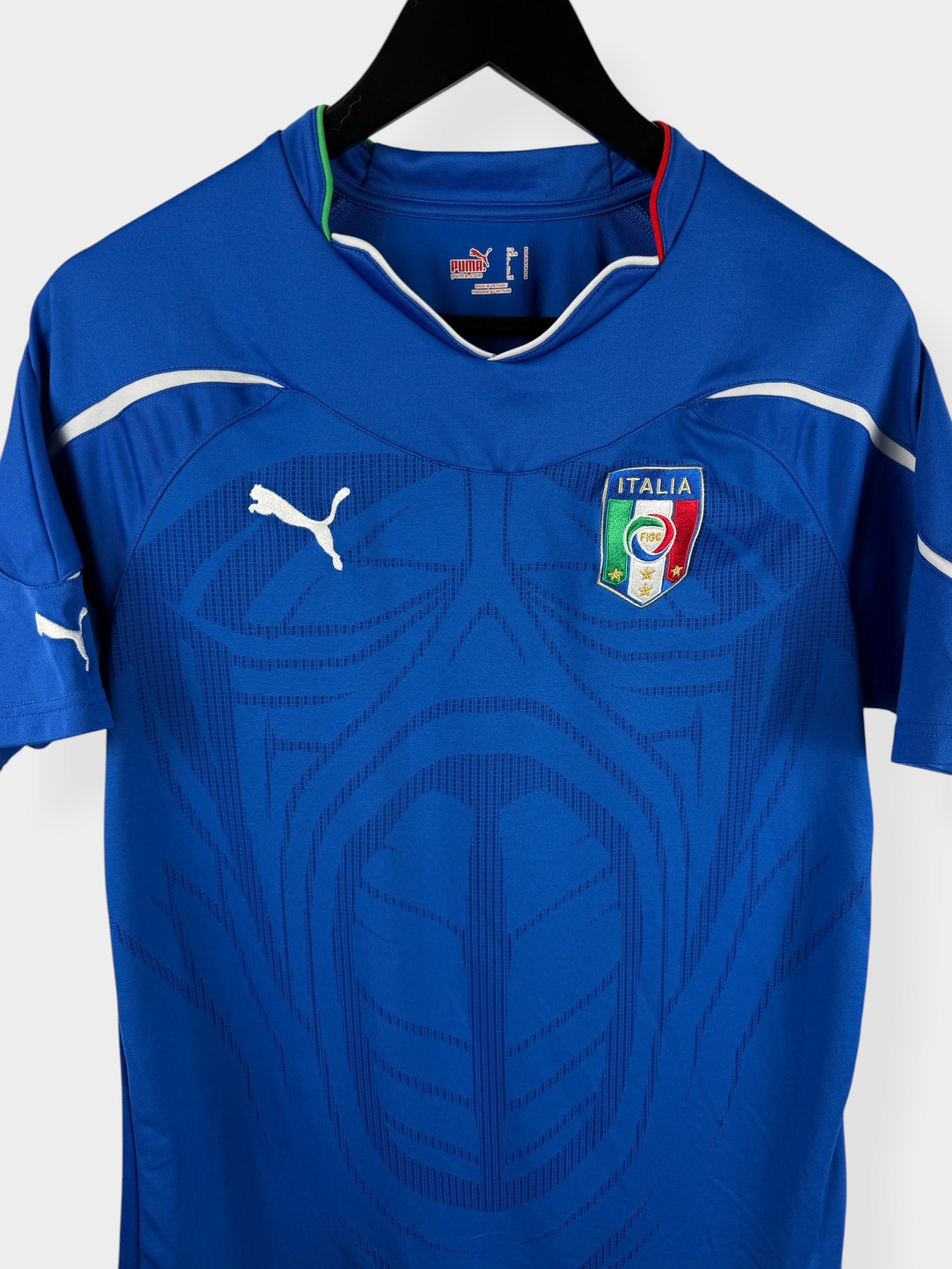 2010-12 ITALY HOME SHIRT M