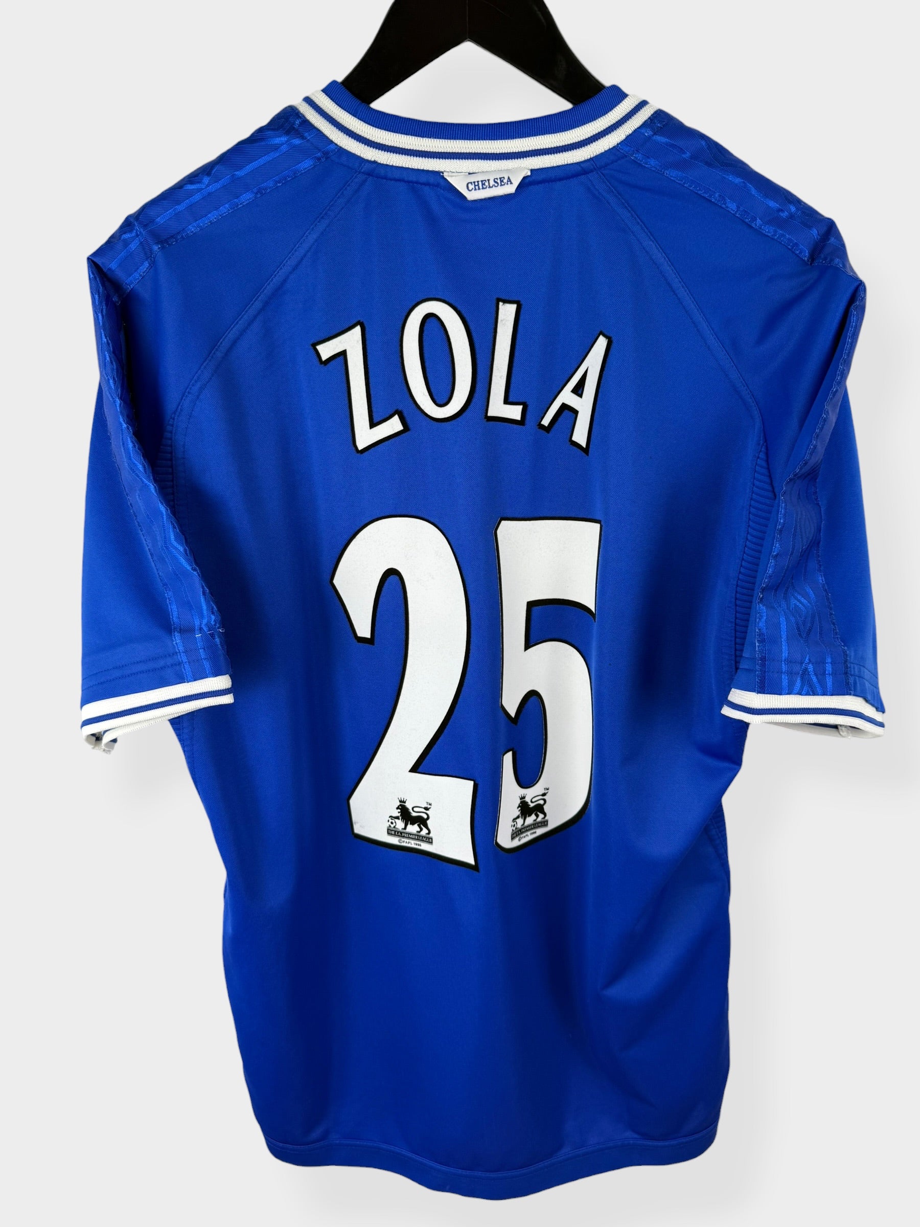 2000-01 CHELSEA HOME SHIRT ZOLA #25 L