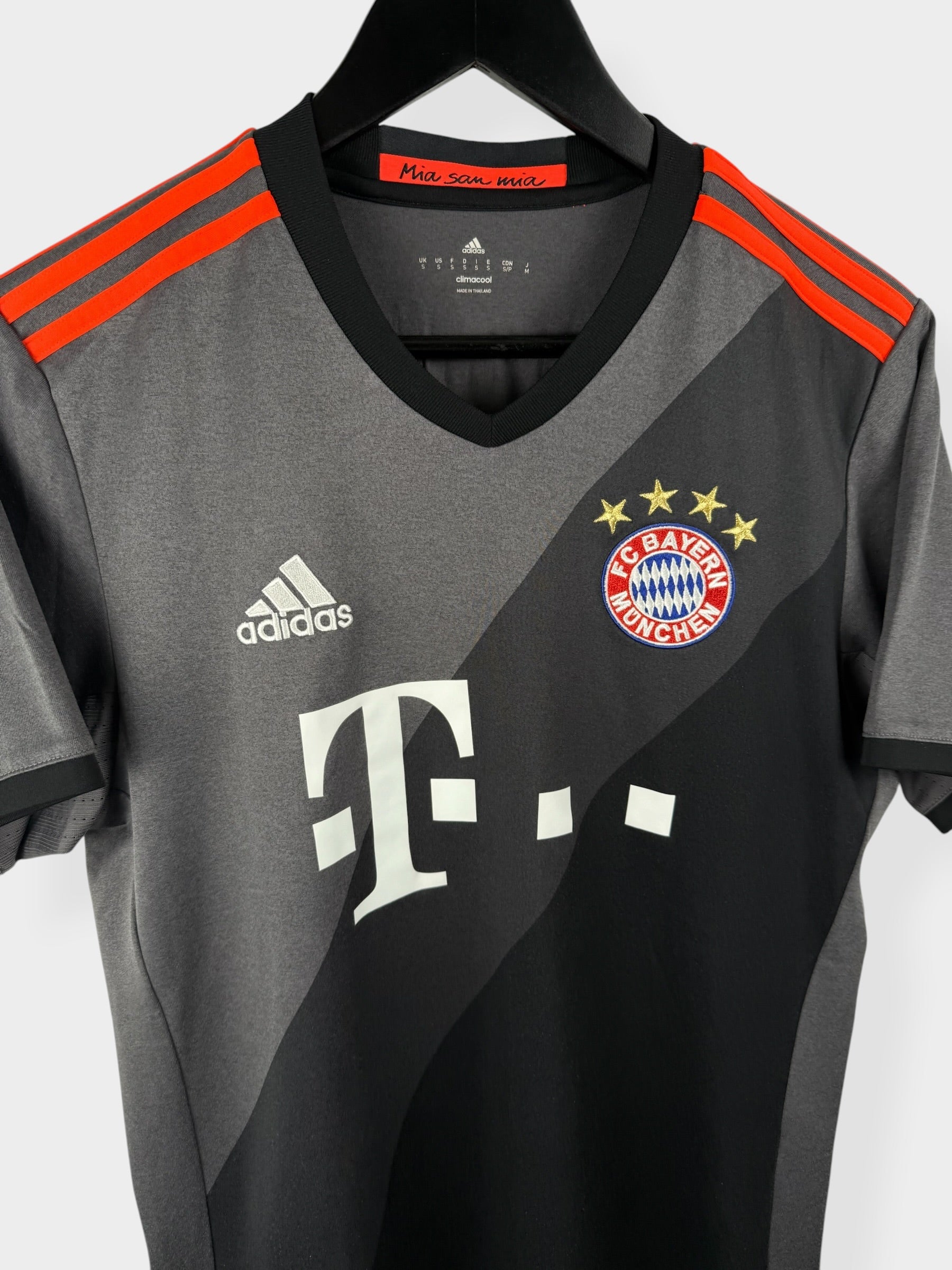 2016-17 BAYERN MUNICH AWAY SHIRT S