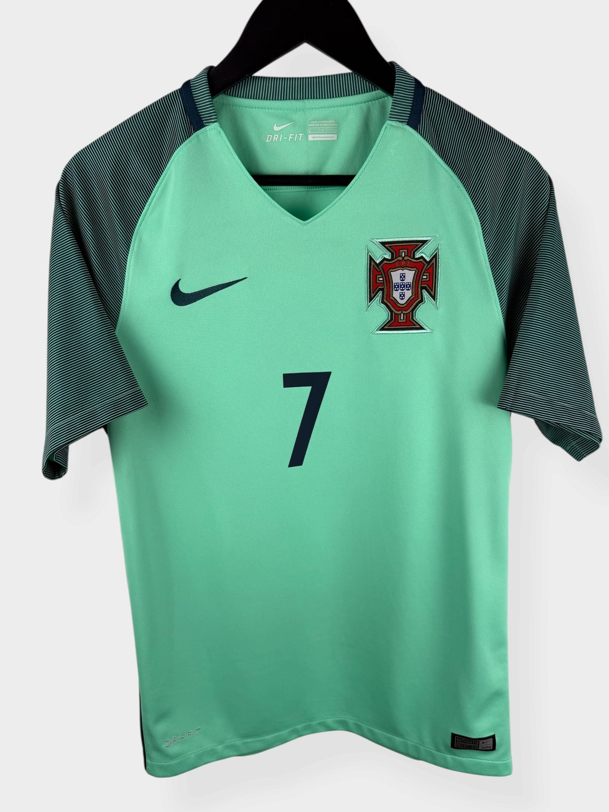 2016-17 PORTUGAL AWAY SHIRT RONALDO #7 S - Authentic Football Club