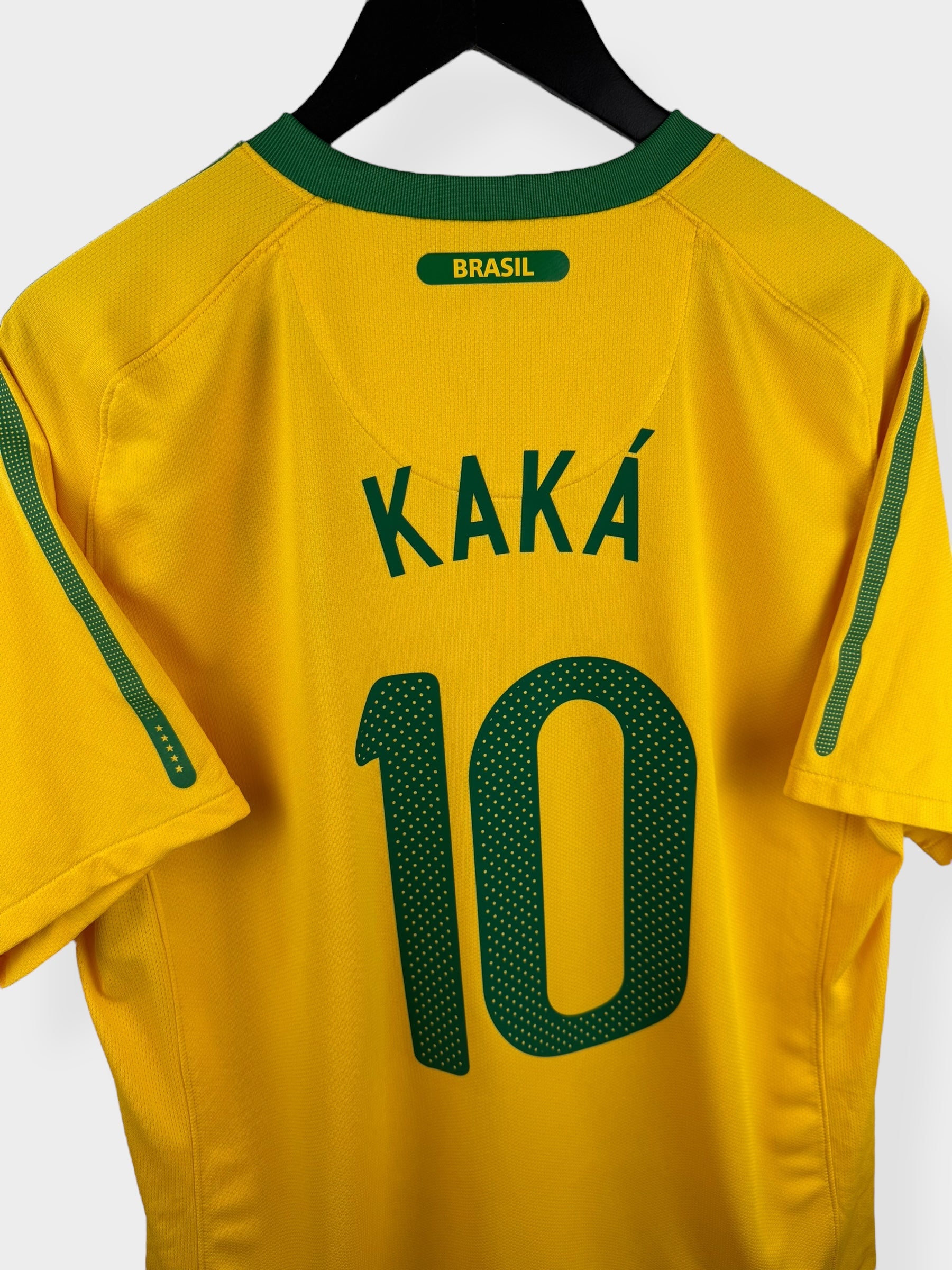 2010-11 BRAZIL HOME SHIRT KAKA #10 L - Authentic Football Club