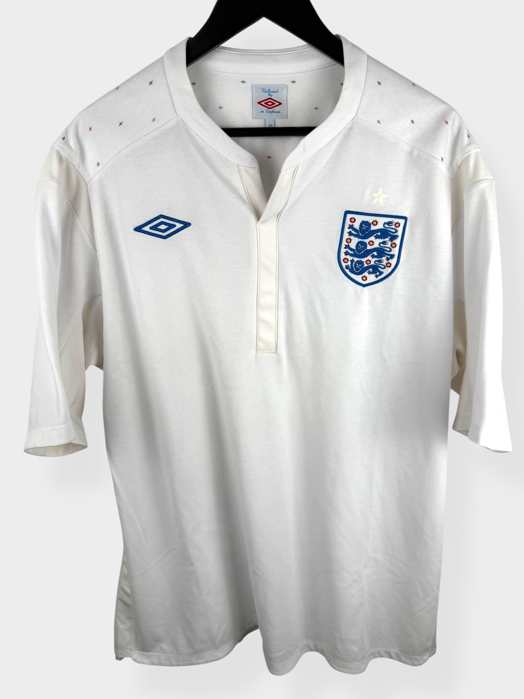 2010-11 ENGLAND HOME SHIRT XL - Authentic Football Club