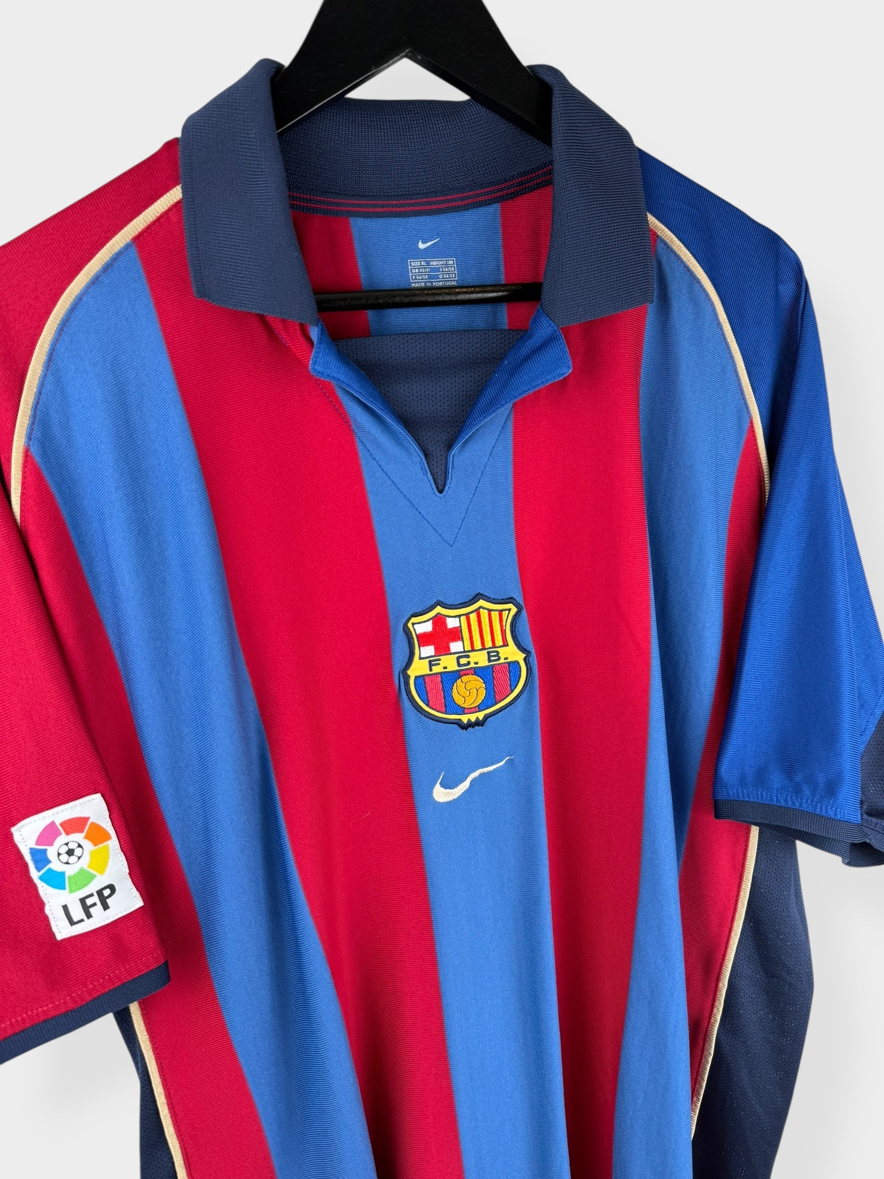 2001-02 BARCELONA HOME SHIRT XL