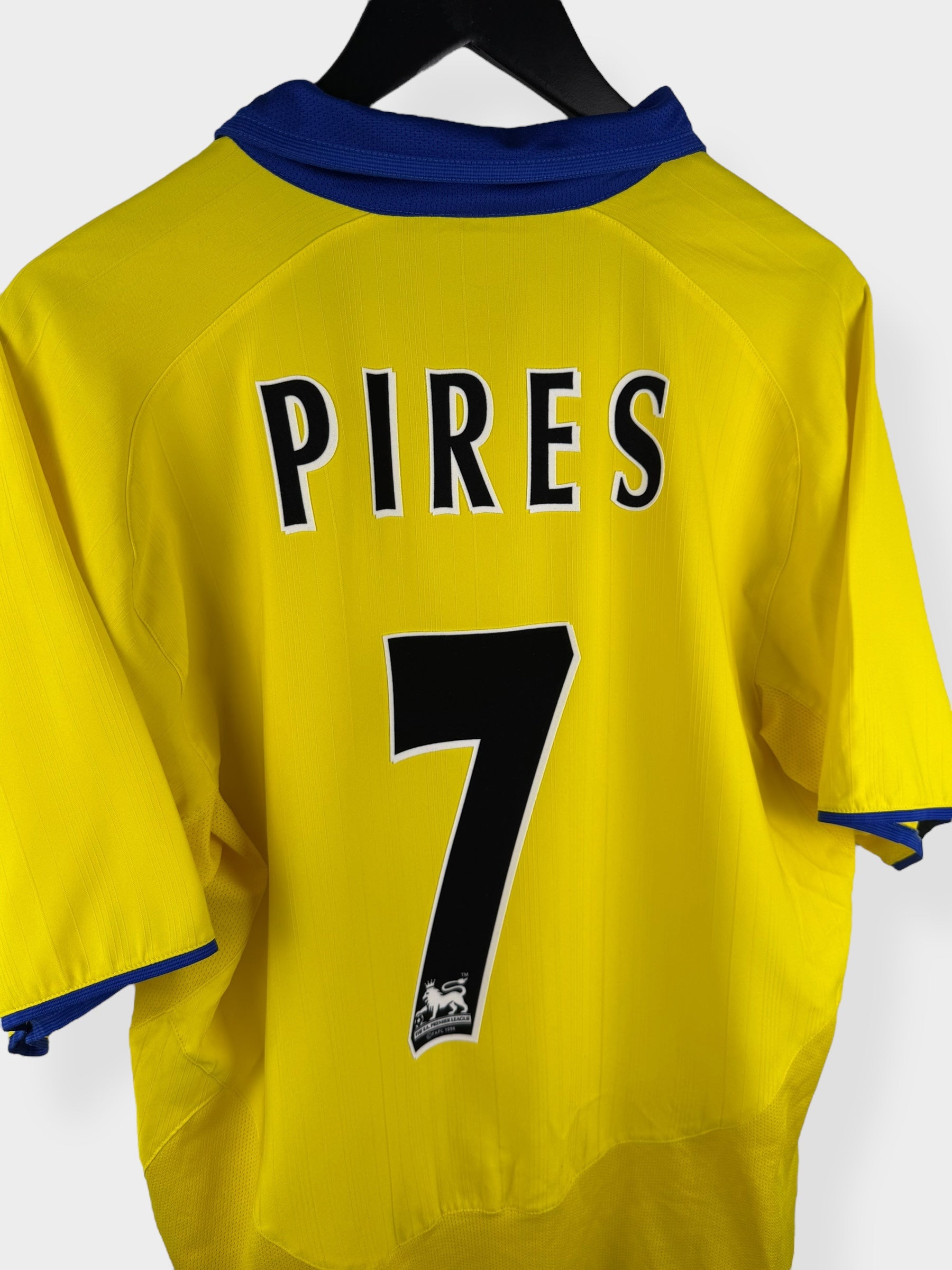 2003-04 ARSENAL AWAY SHIRT PIRES #7 L