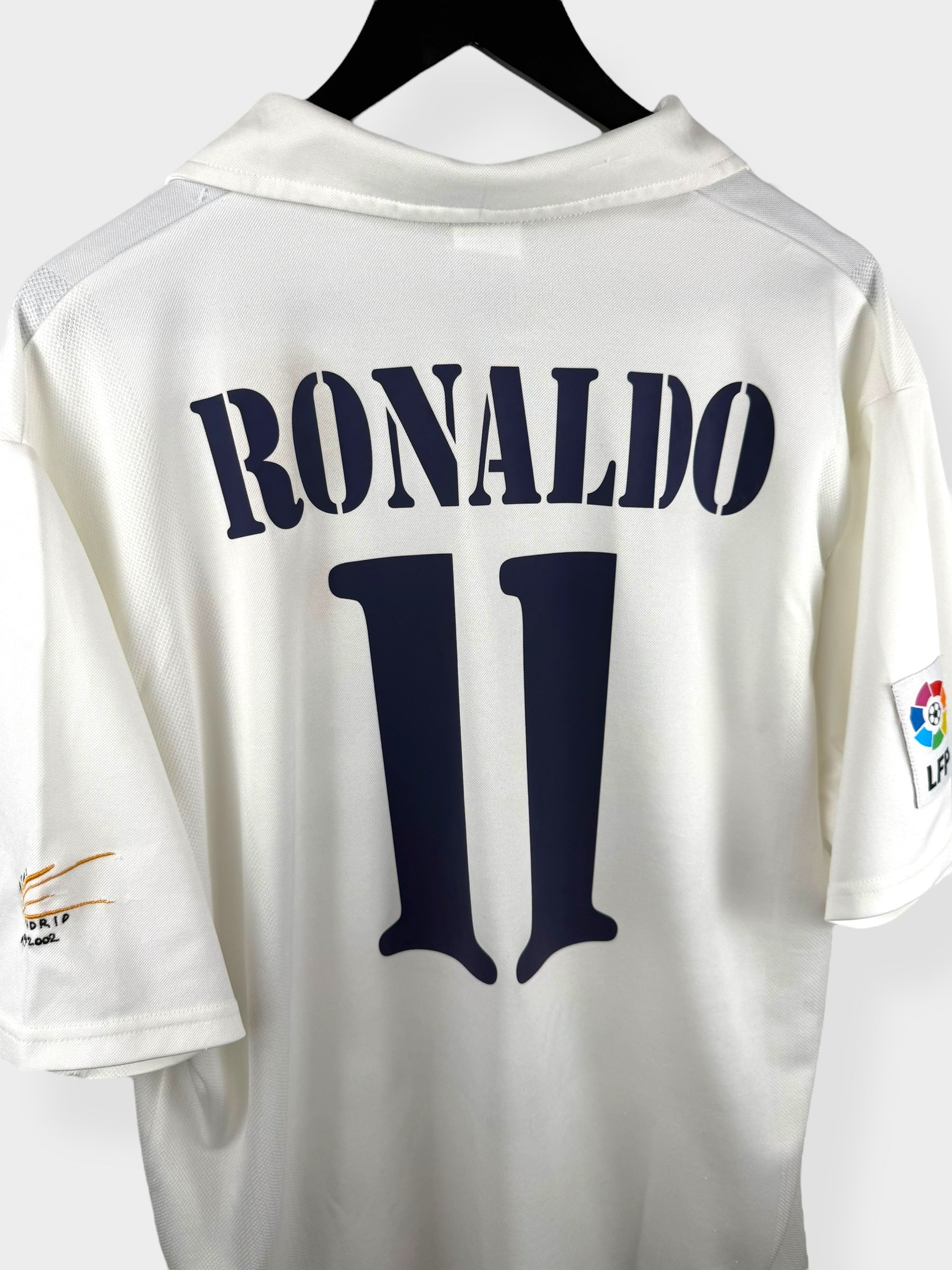2002-03 REAL MADRID HOME SHIRT RONALDO #11 XL - Authentic Football Club