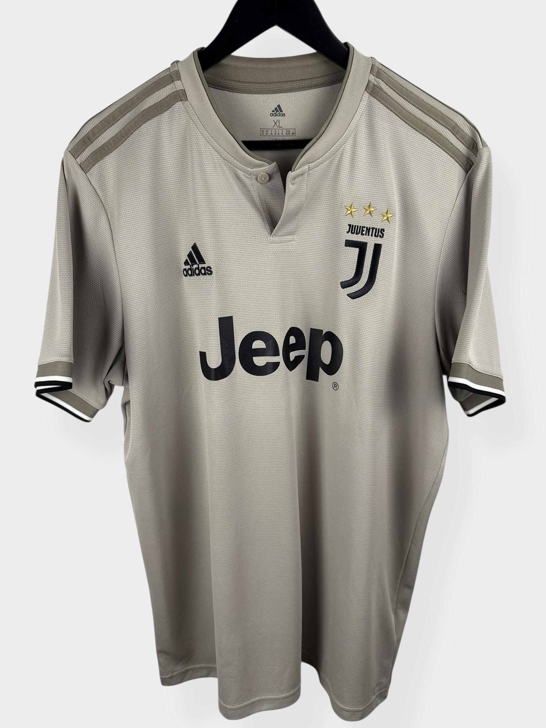 2018-19 JUVENTUS AWAY SHIRT RONALDO #7 XL - Authentic Football Club