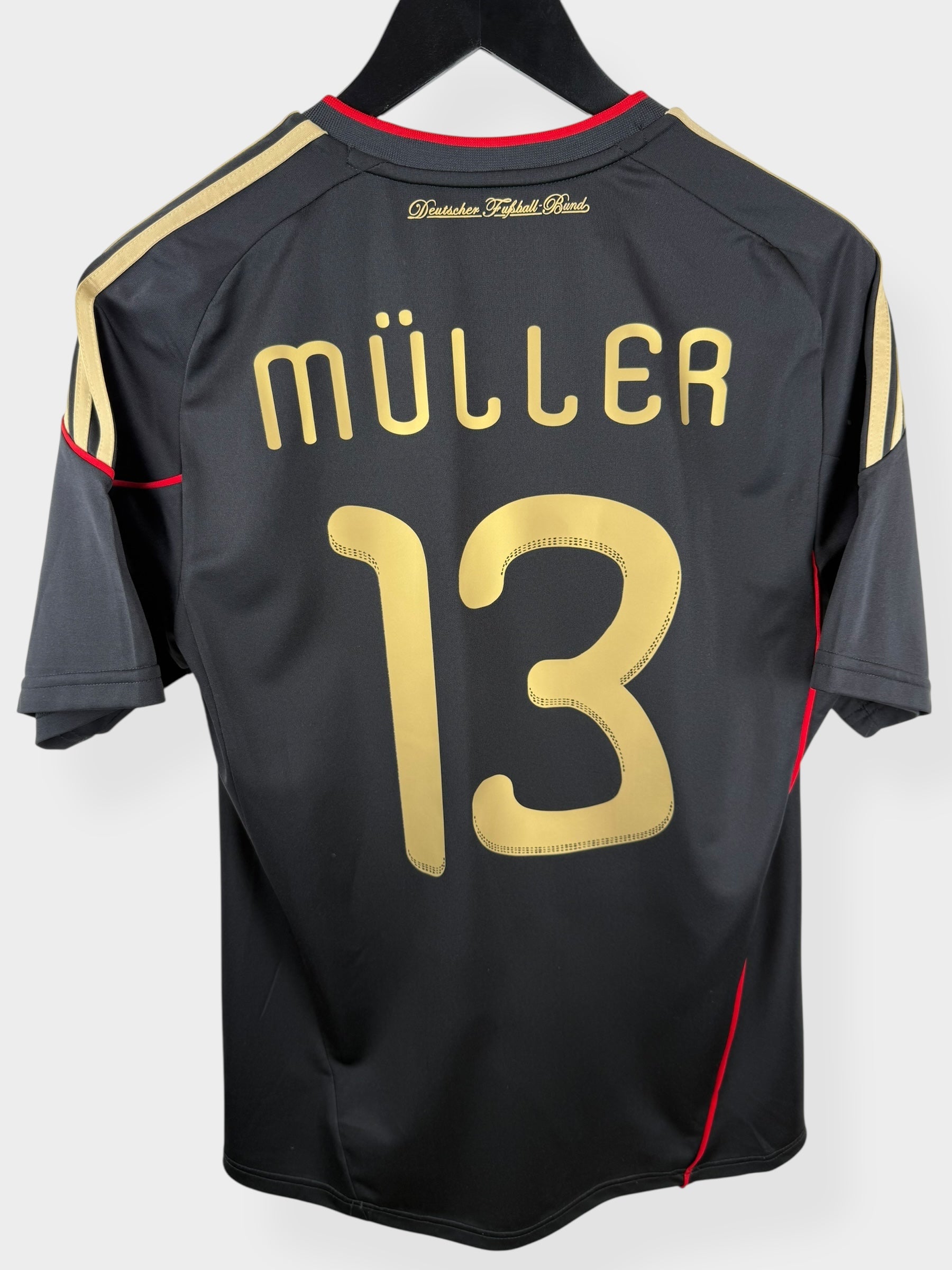 2010-11 DEUTSCHLAND AUSWÄRTSTRIKOT MÜLLER #13 S