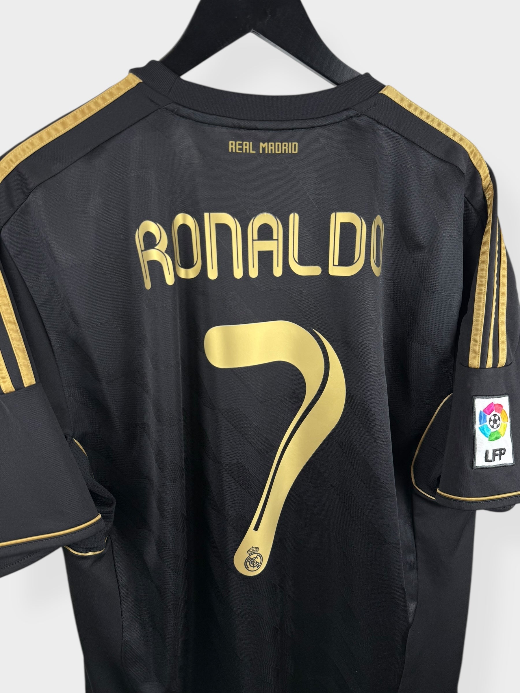 2011-12 REAL MADRID AWAY SHIRT RONALDO #7 XL - Authentic Football Club