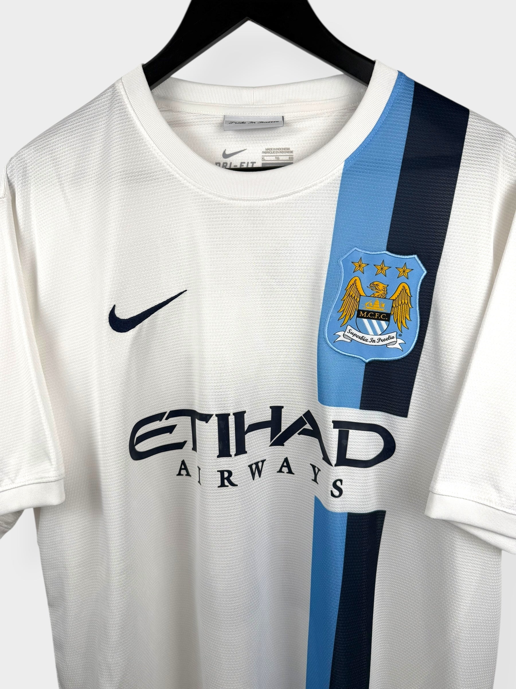 2013-14 MANCHESTER CITY THIRD SHIRT KUN AGUERO #16 XL