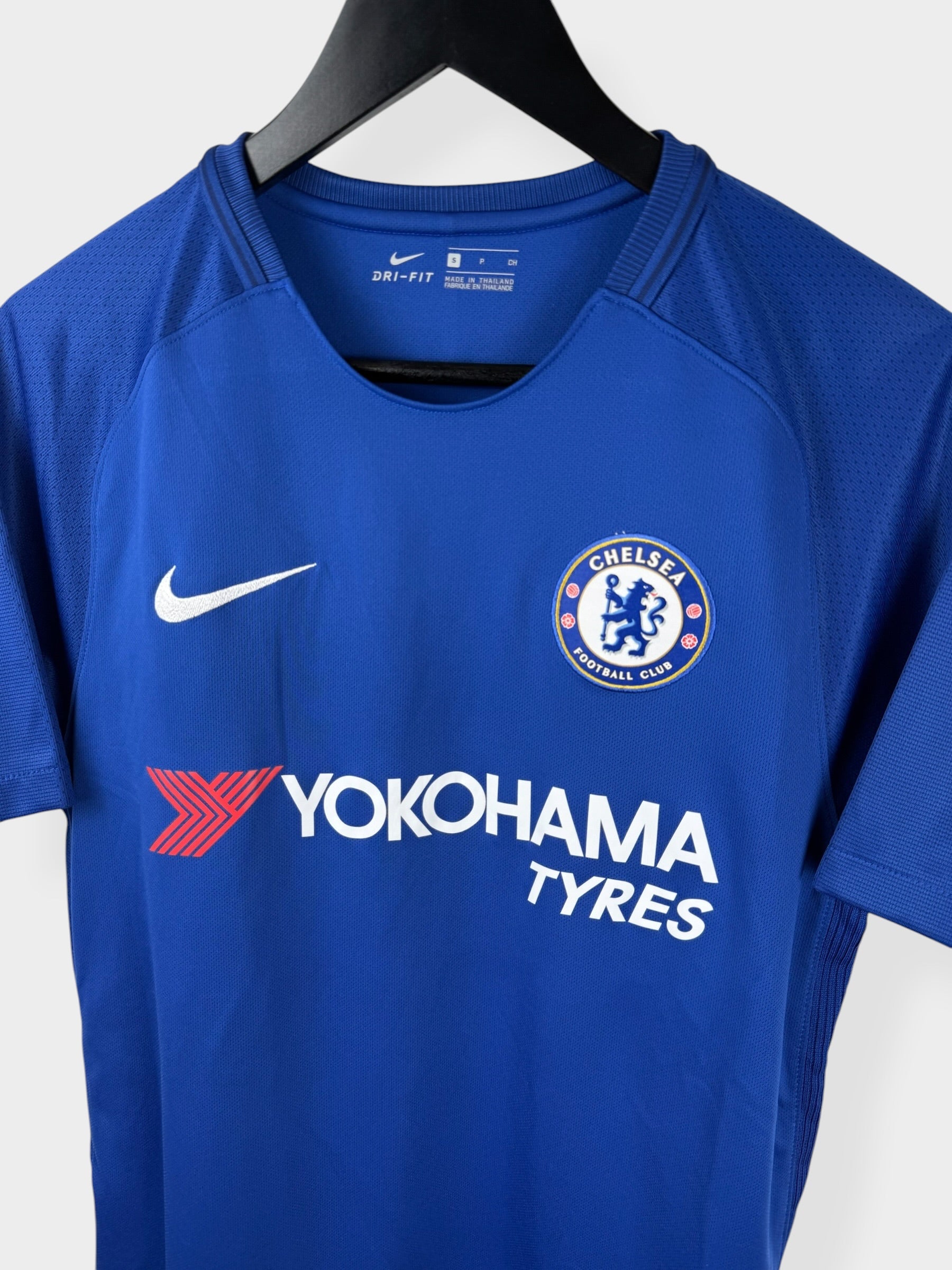 2017-18 CHELSEA HOME SHIRT HAZARD #10 S