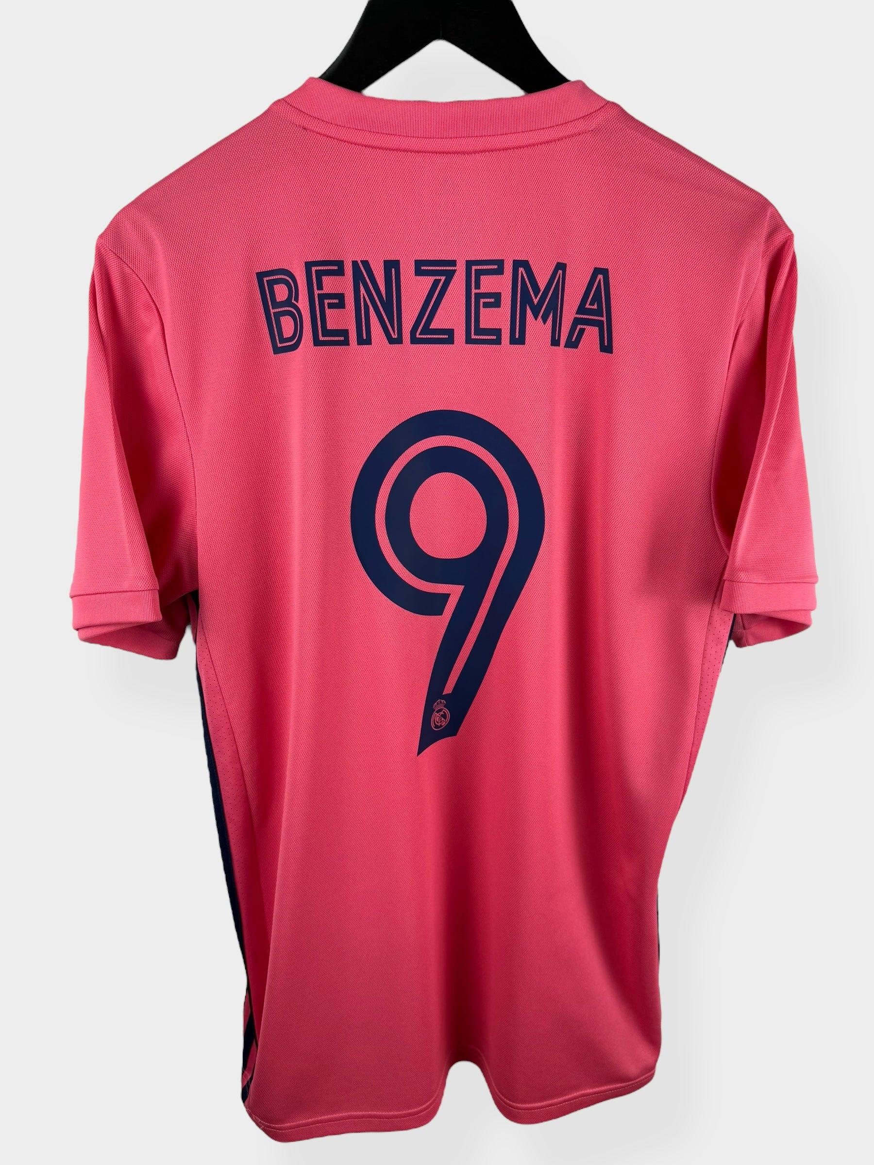 2020-21 REAL MADRID AWAY SHIRT BENZEMA #9 M - Authentic Football Club