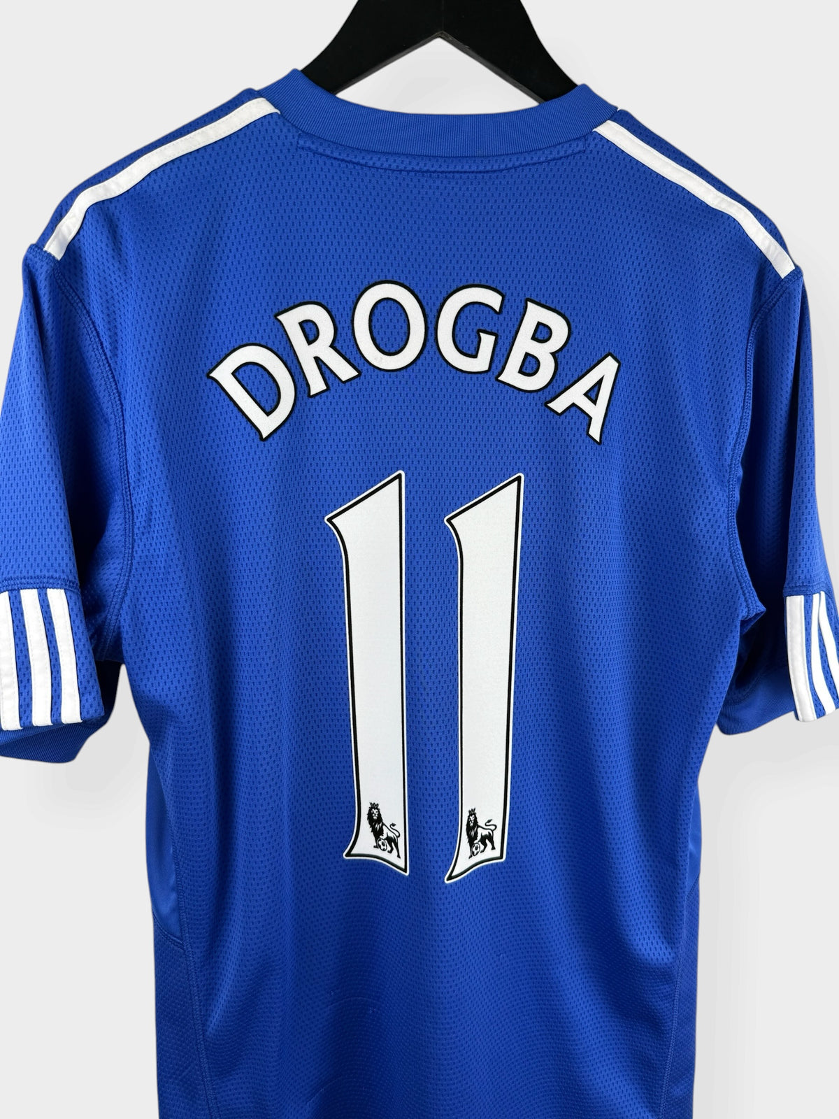 2009-10 CHELSEA HOME SHIRT DROGBA #11 M - Authentic Football Club