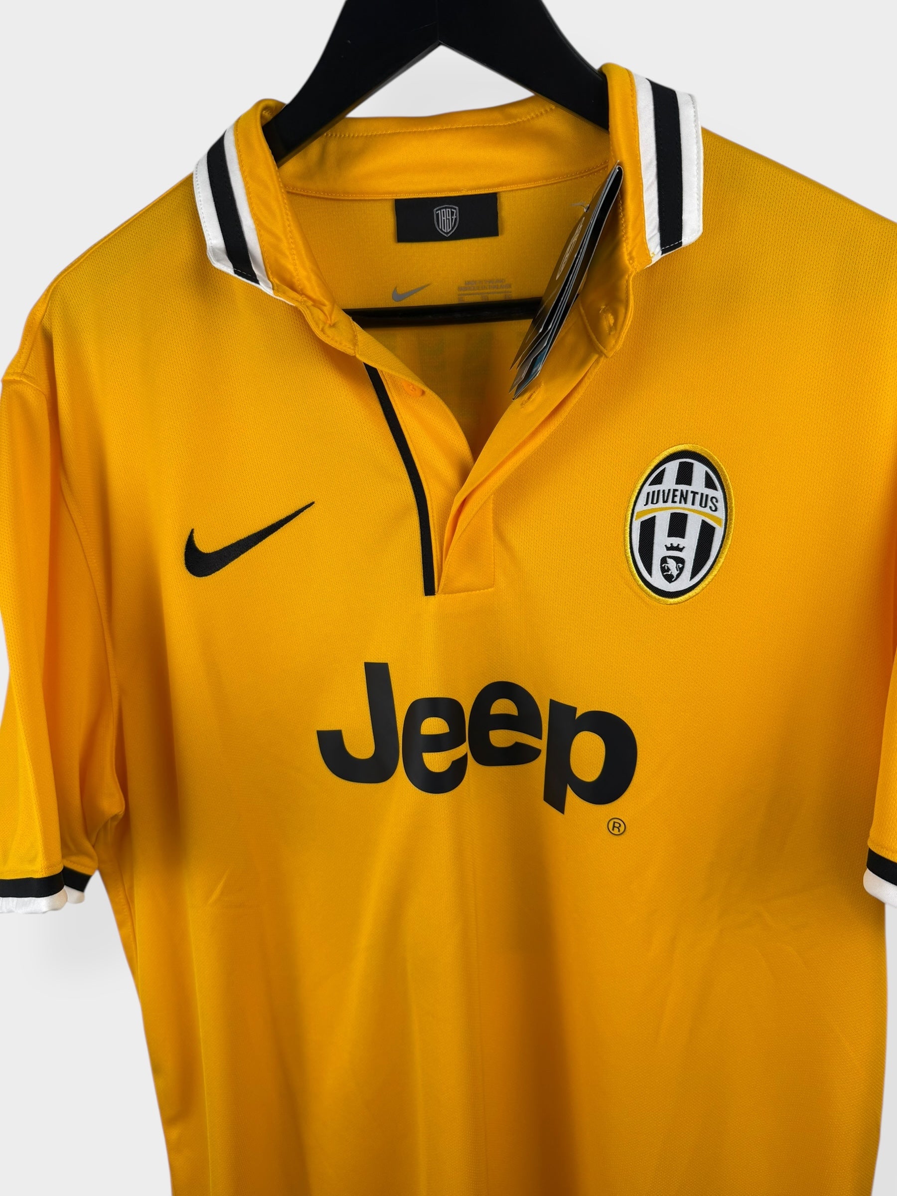 2013-14 JUVENTUS AWAY SHIRT TEVEZ #10 XL - Authentic Football Club
