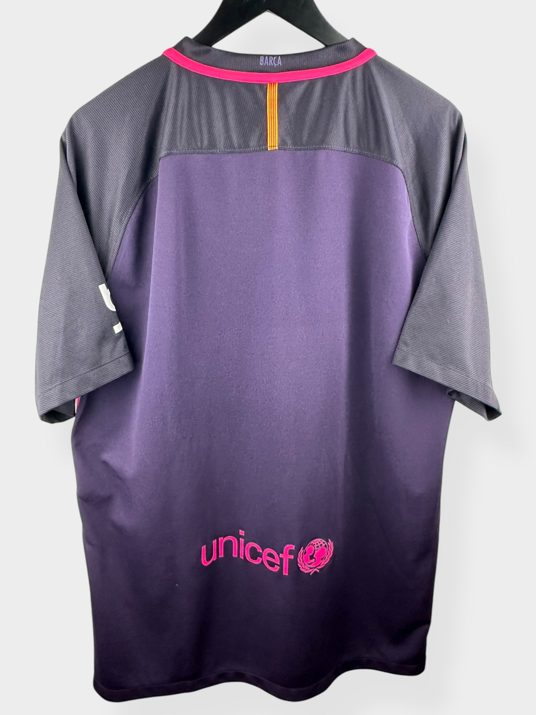 2016-17 BARCELONA UITSHIRT XL
