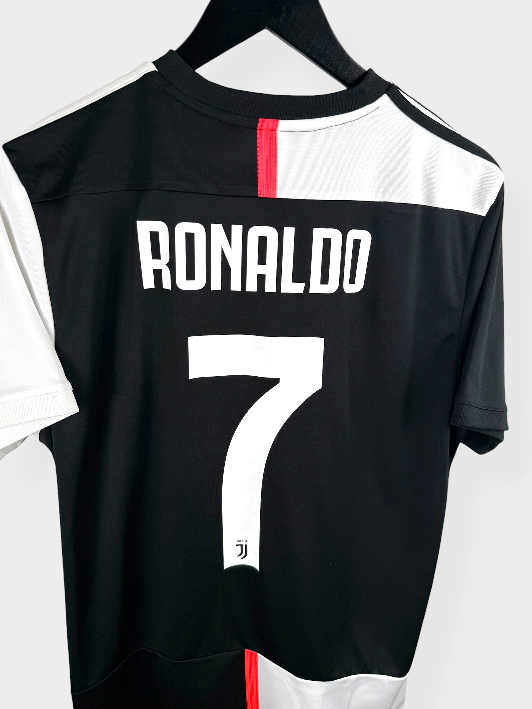 MAILLOT DOMICILE DE LA JUVENTUS 2019-20 RONALDO #7 M