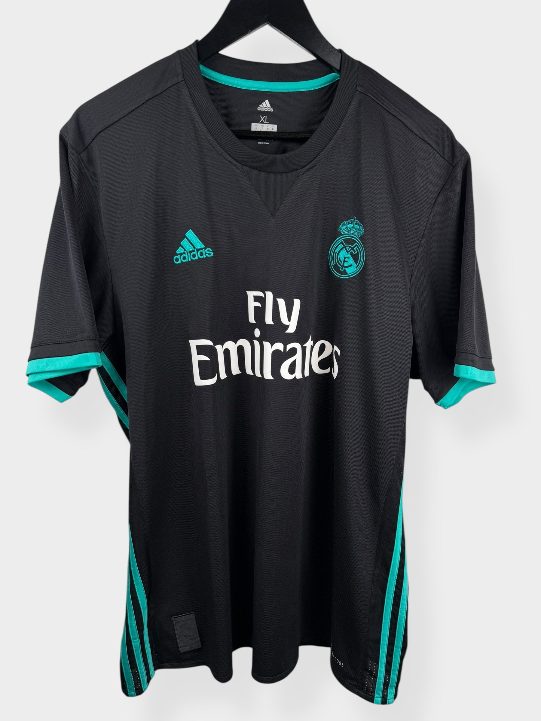 2017-18 REAL MADRID AWAY SHIRT MODRIC #10 XL