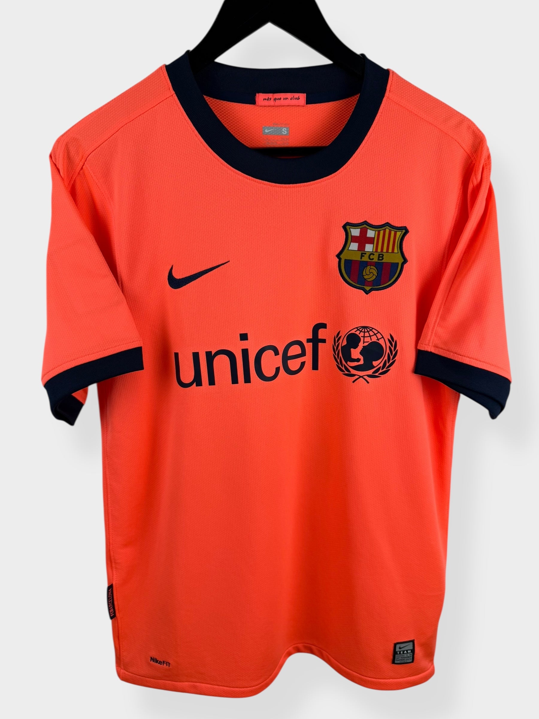 2009-10 BARCELONA AWAY SHIRT MESSI #10 S - Authentic Football Club