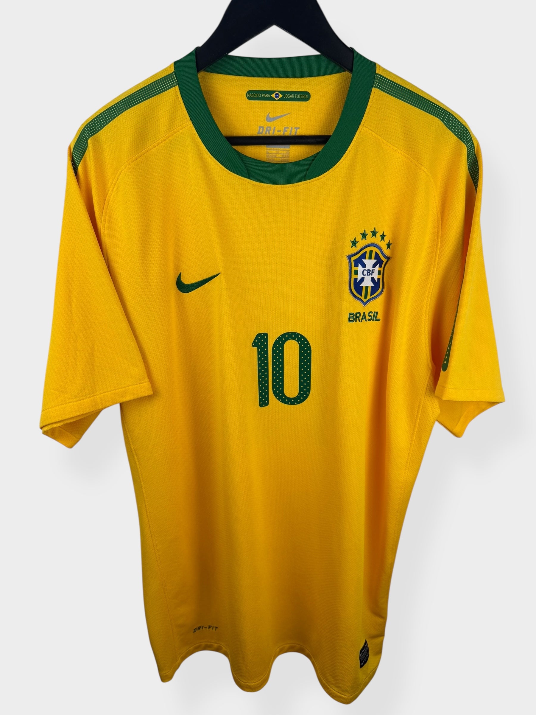 2010-11 BRAZIL HOME SHIRT KAKA #10 XL - Authentic Football Club