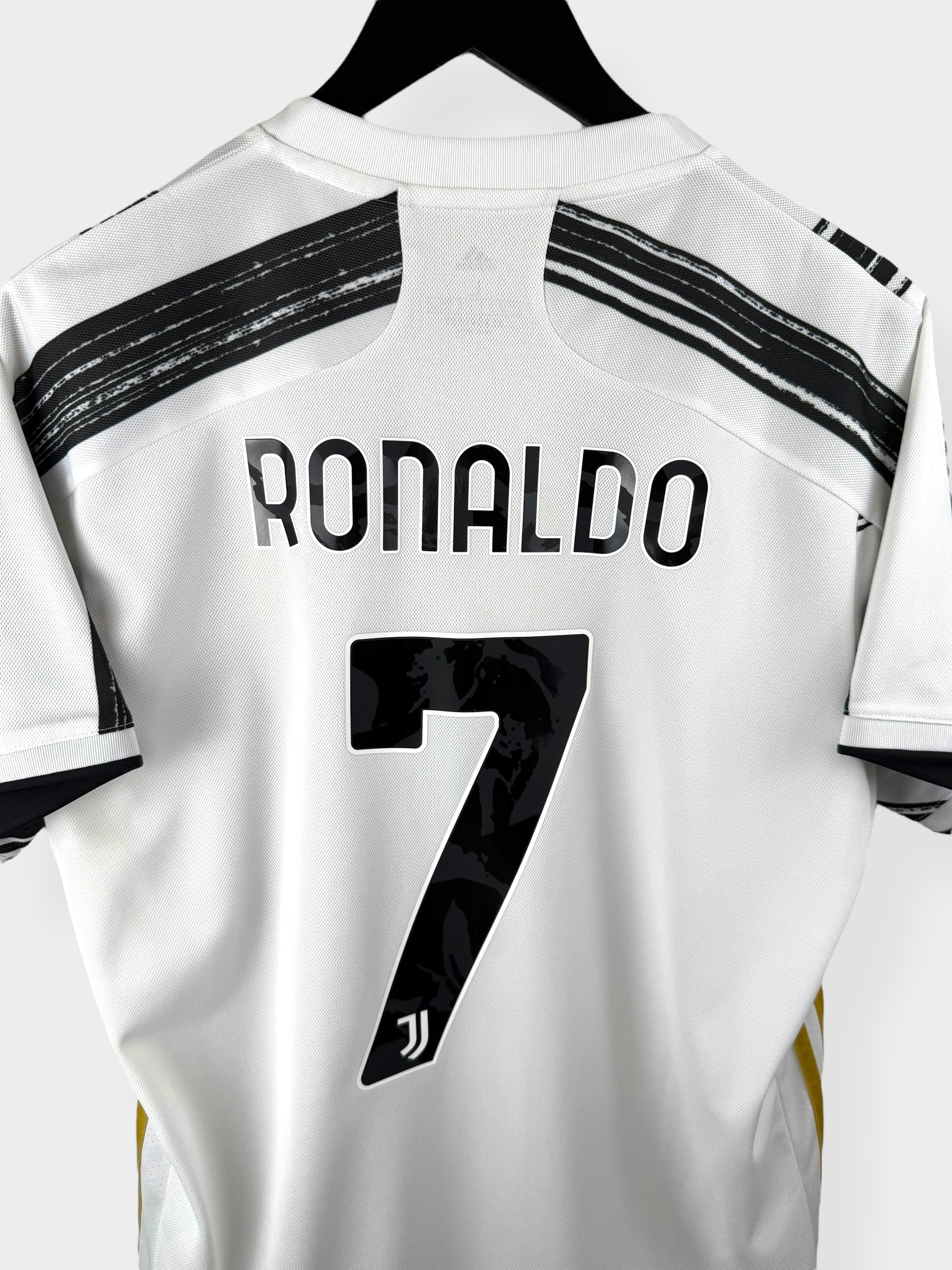 2020-21 JUVENTUS HOME SHIRT RONALDO #7 L