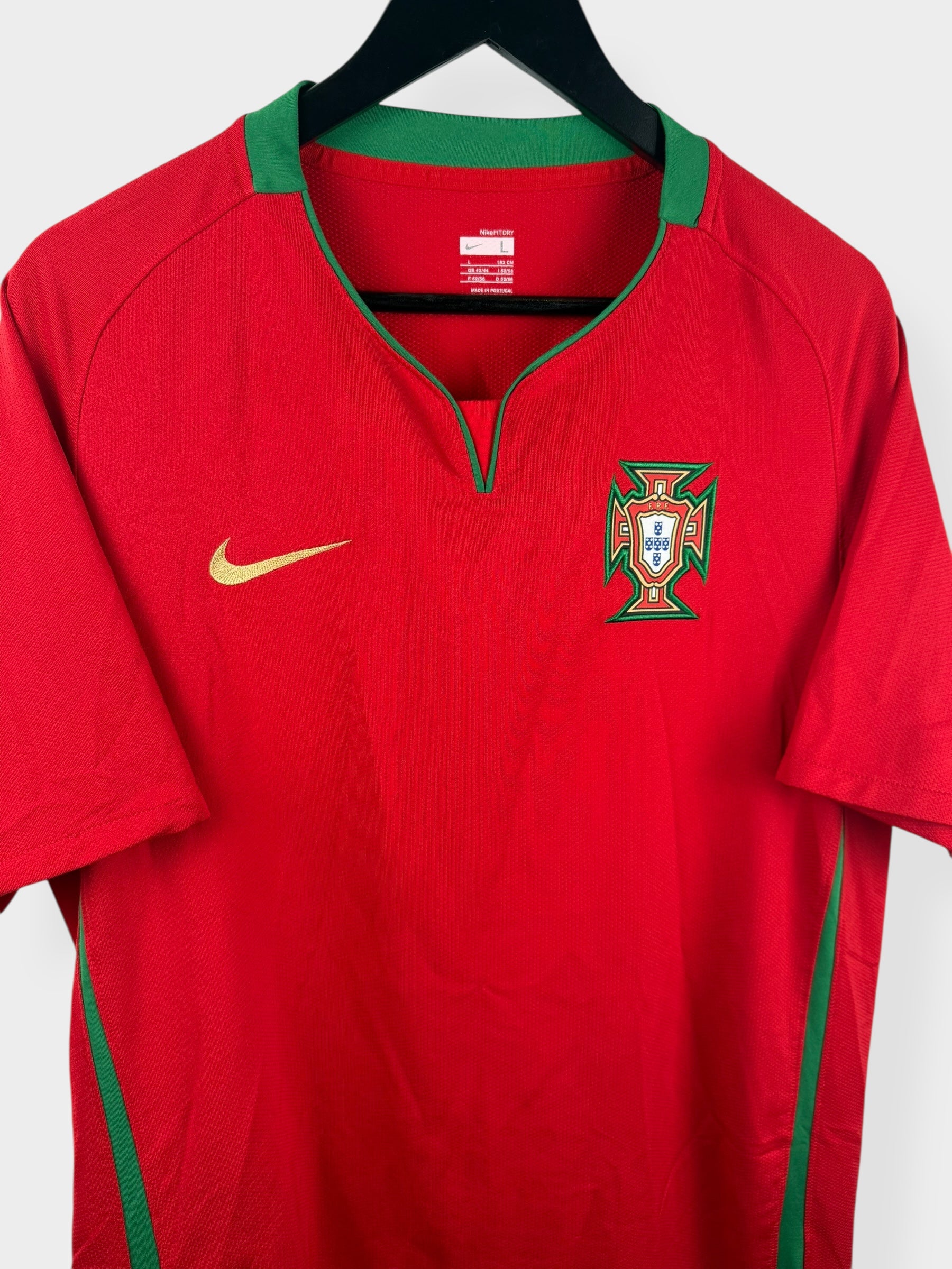 2008-09 PORTUGAL HOME SHIRT L - Authentic Football Club