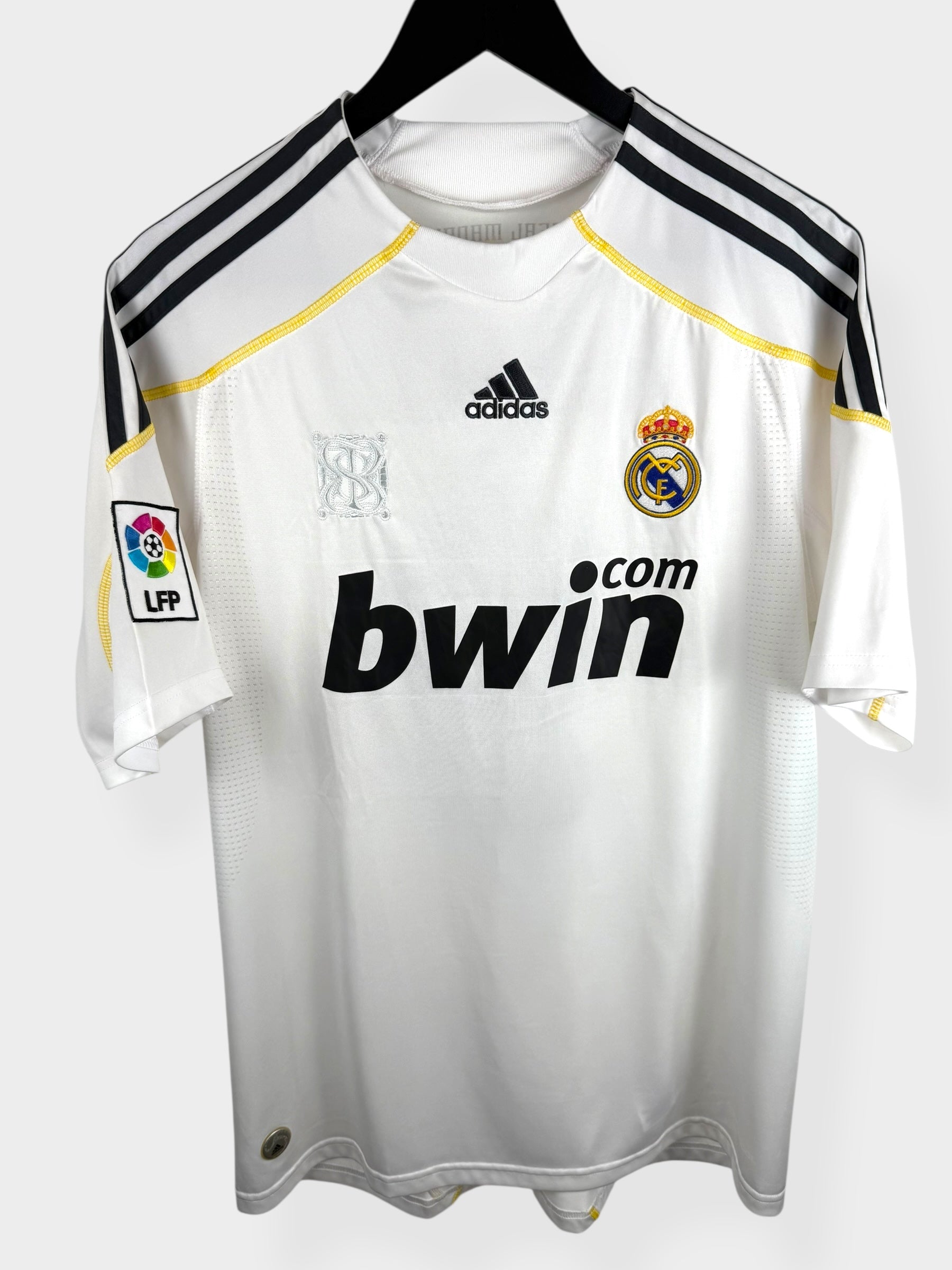 2009-10 REAL MADRID HOME SHIRT RONALDO #9 M - Authentic Football Club