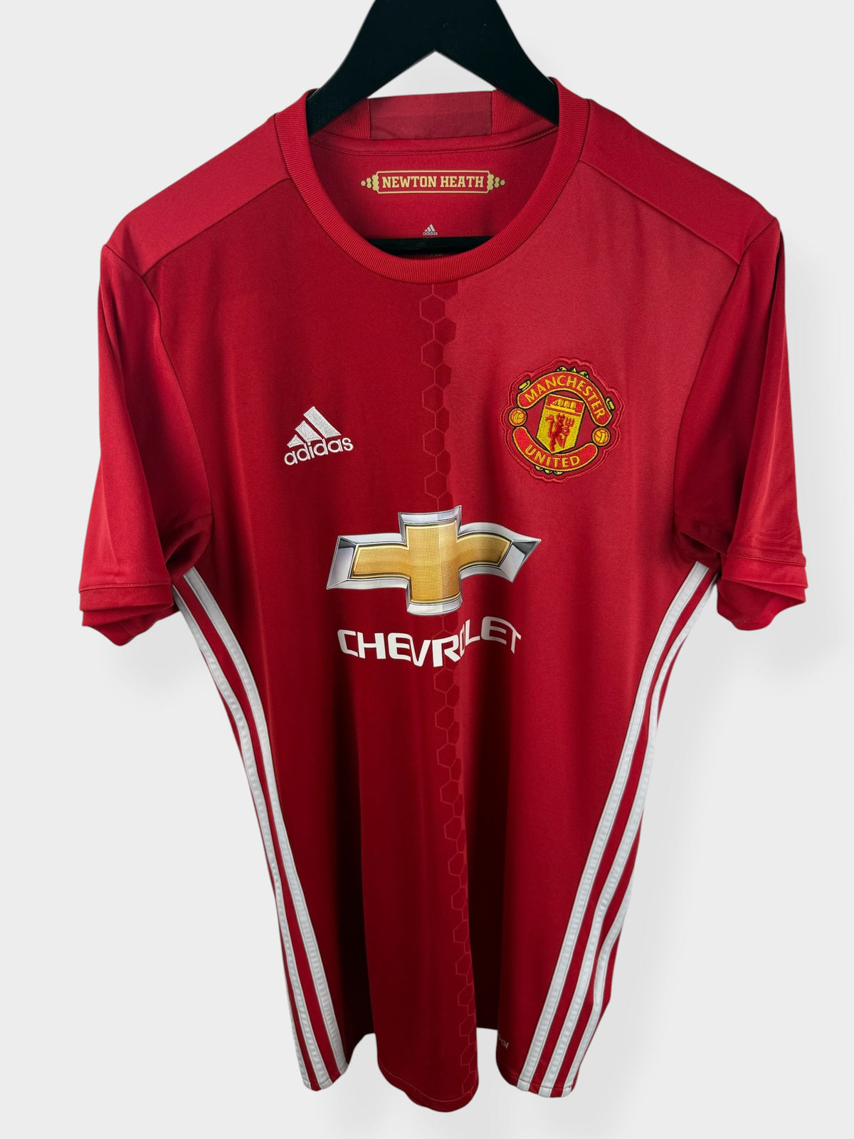 2016-17 MANCHESTER UNITED HOME SHIRT MATA #8 M