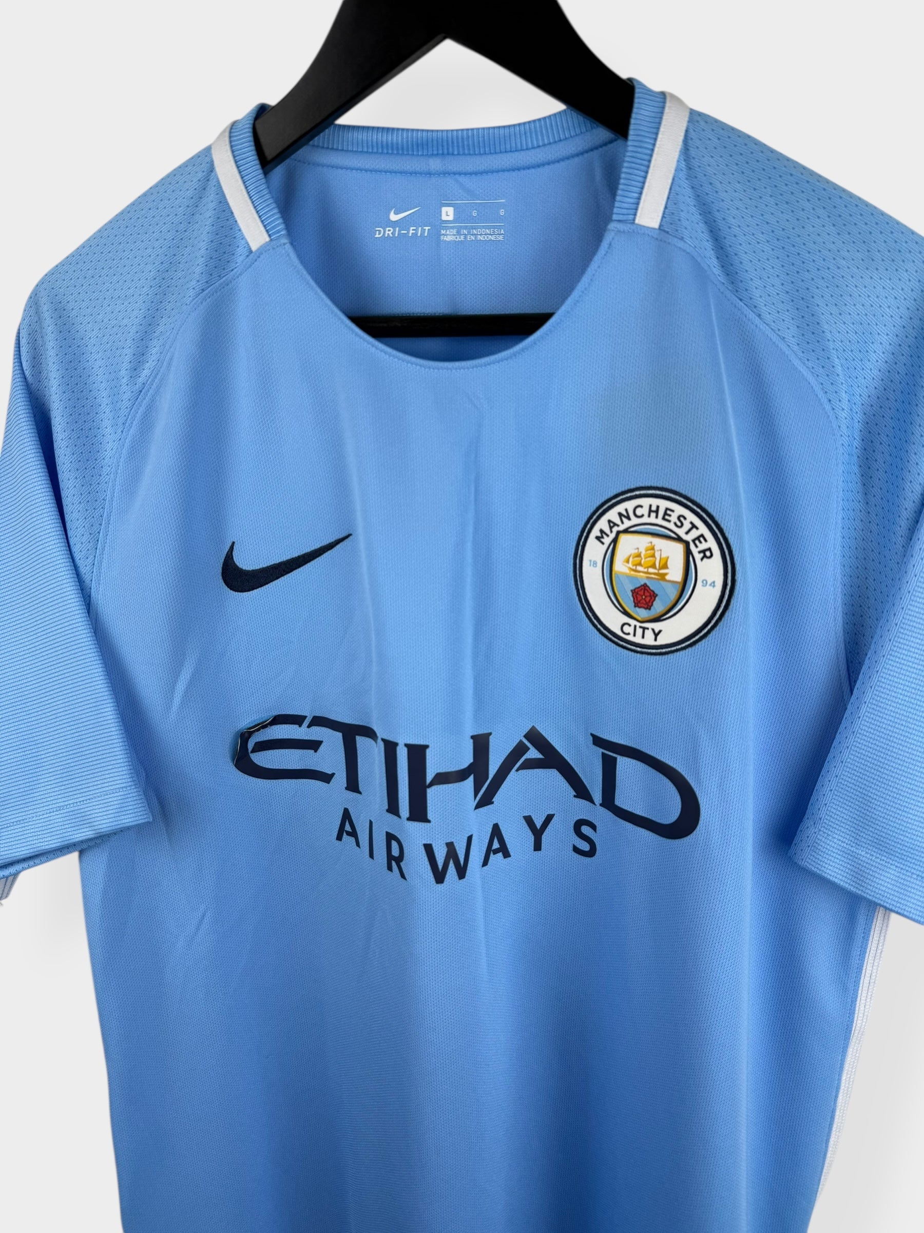 2017-18 MANCHESTER CITY HOME SHIRT SILVA #21 L - Authentic Football Club