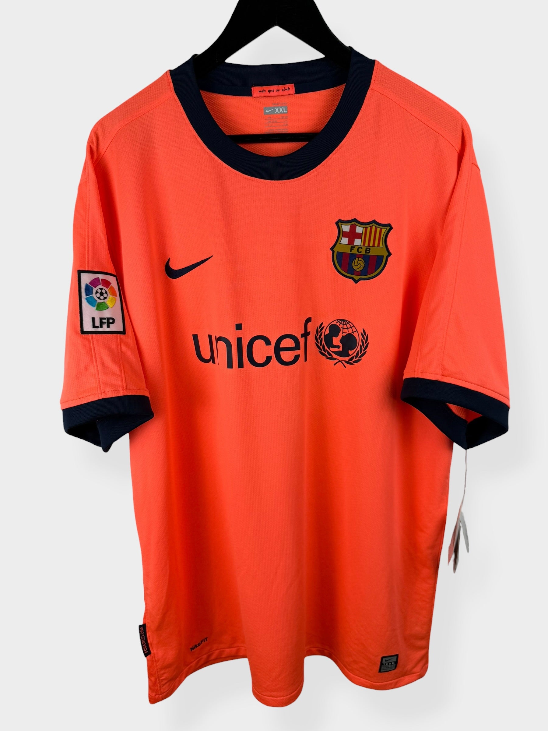 2009-10 BARCELONA AWAY SHIRT MESSI #10 XXL