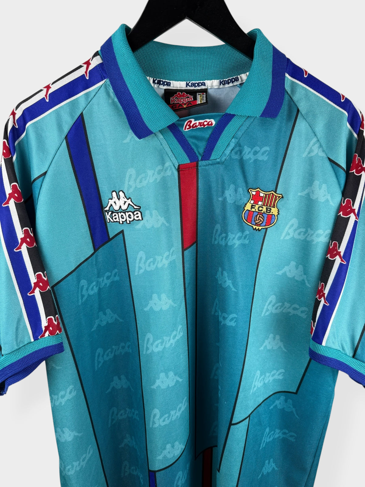 1995-97 BARCELONA AWAY SHIRT XL