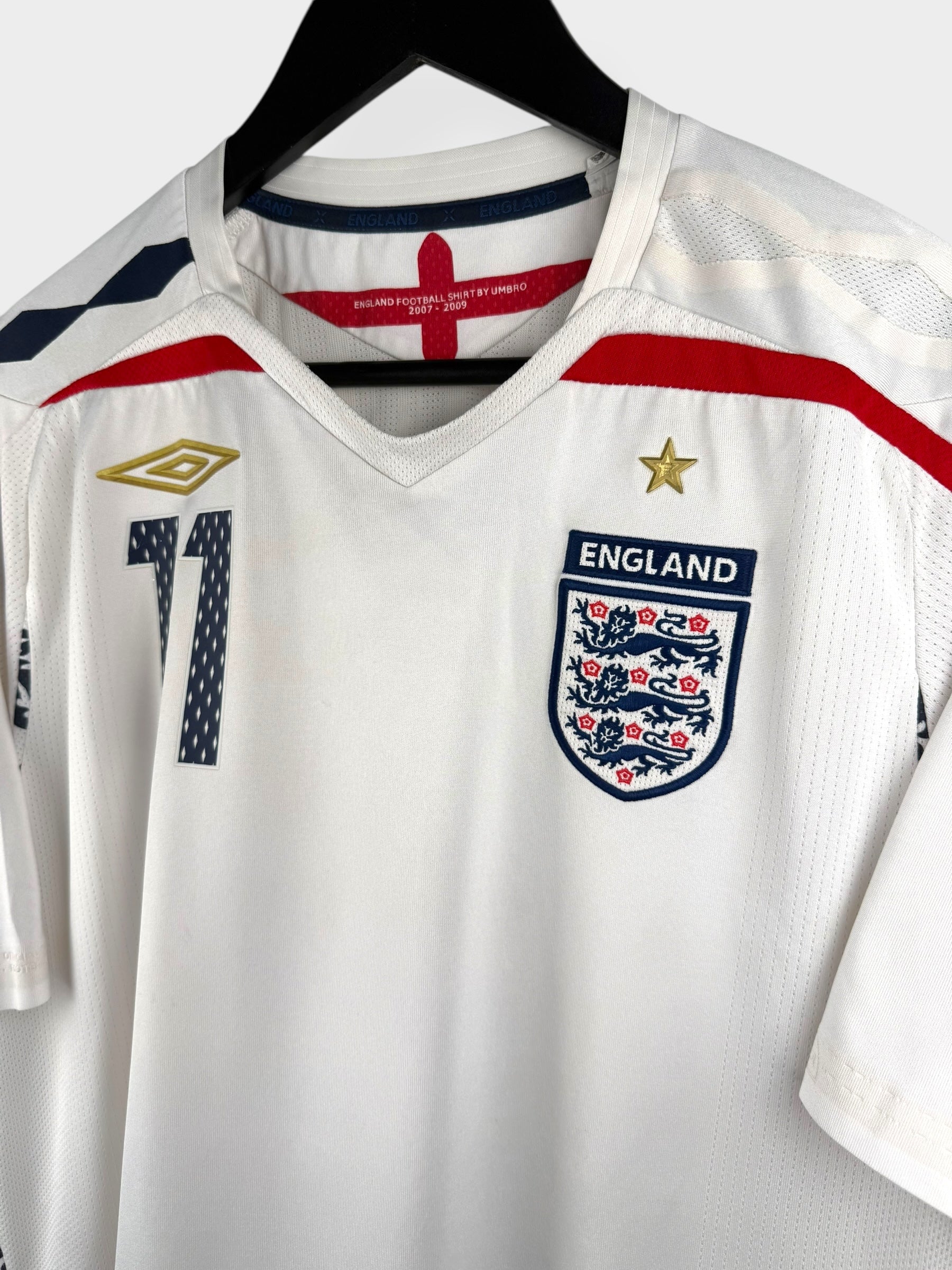 2007-09 ENGLAND HOME SHIRT J. COLE #11 L