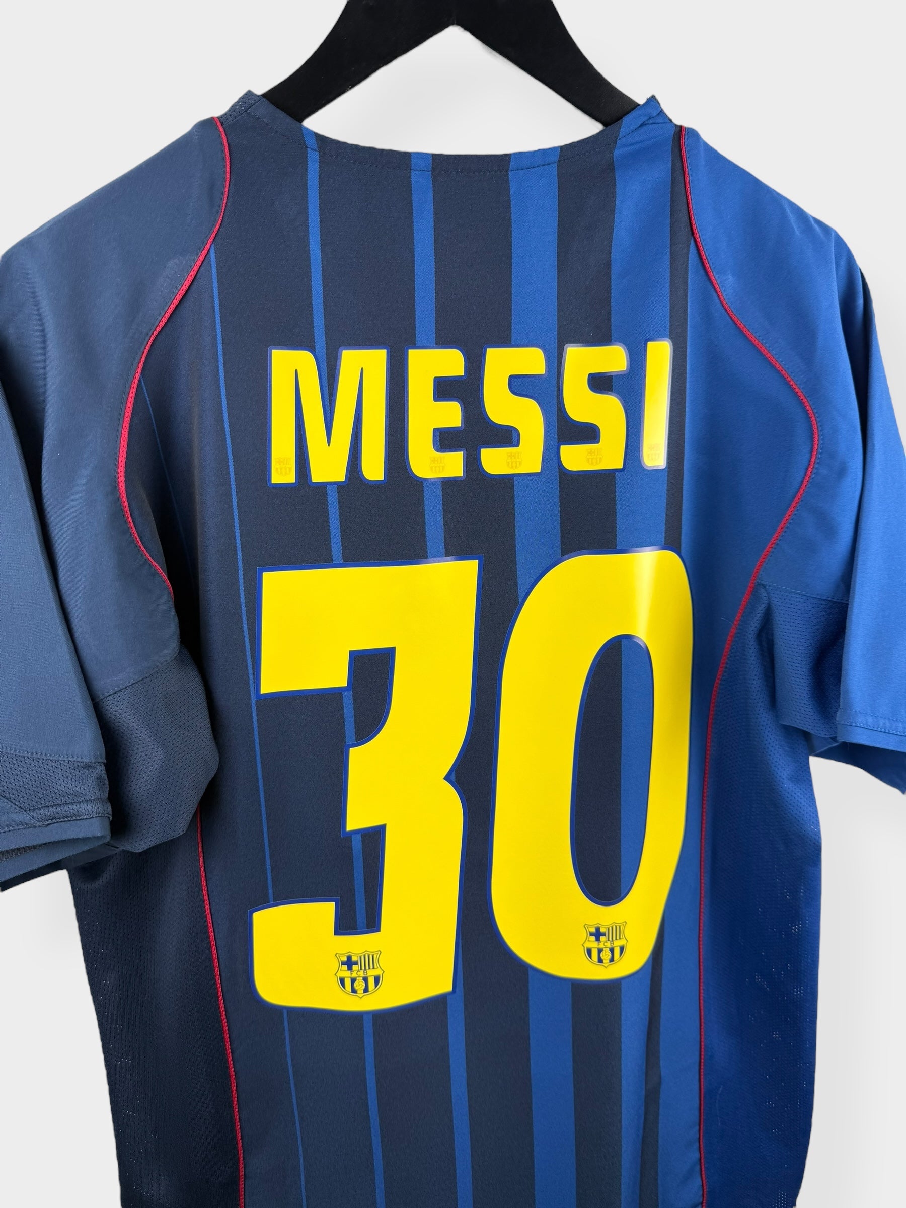 2004-05 BARCELONA AWAY SHIRT MESSI #30 M