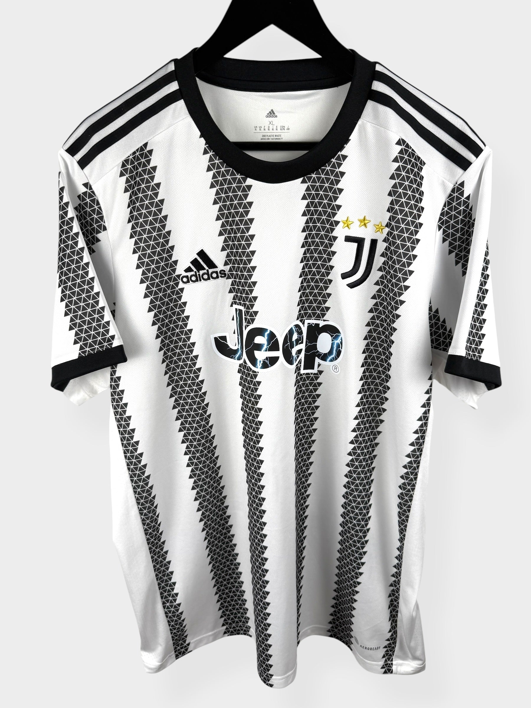 2022-23 JUVENTUS HEIMTRIKOT XL