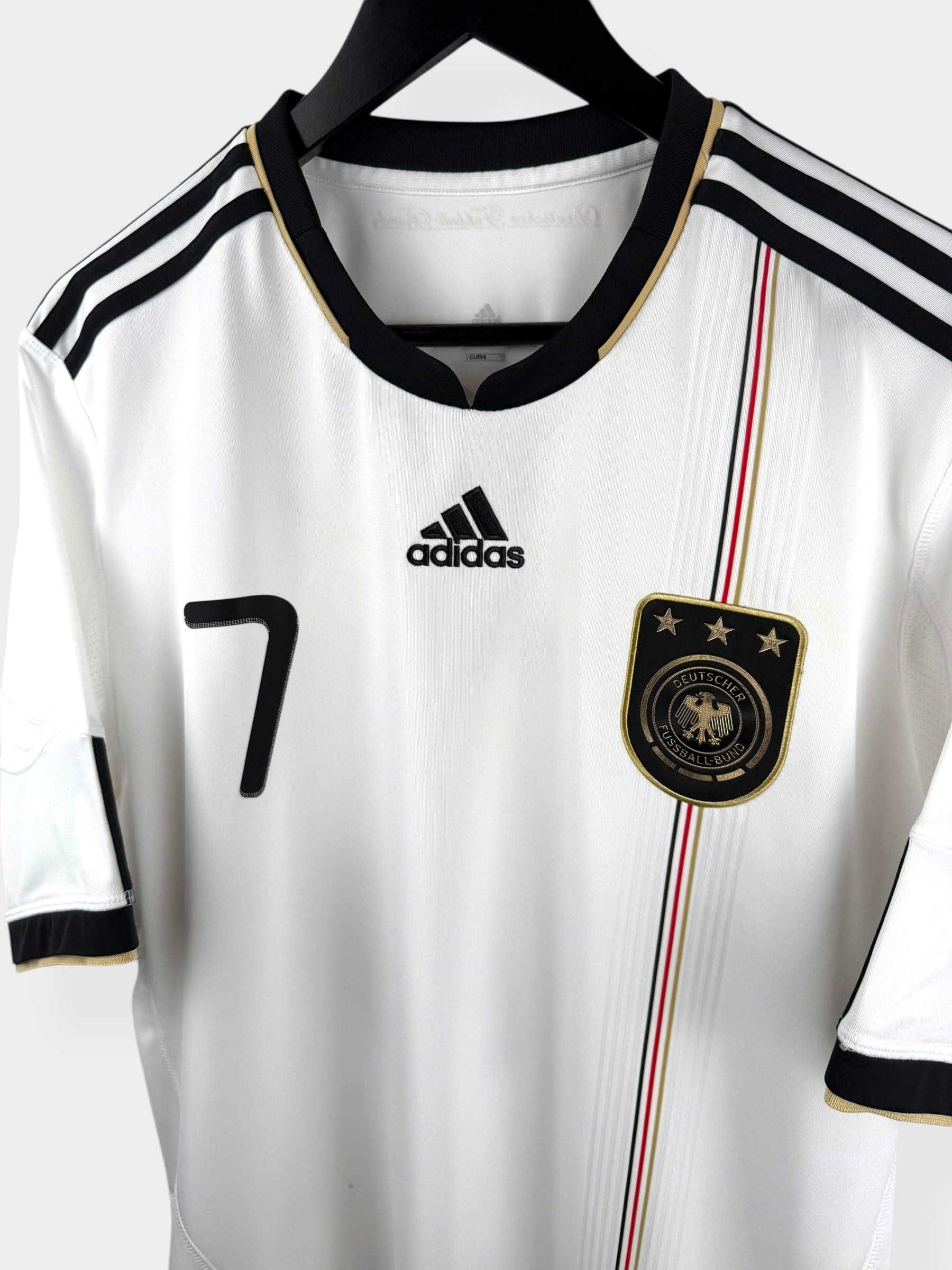 2010-11 GERMANY HOME SHIRT SCHWEINSTEIGER #7 L - Authentic Football Club