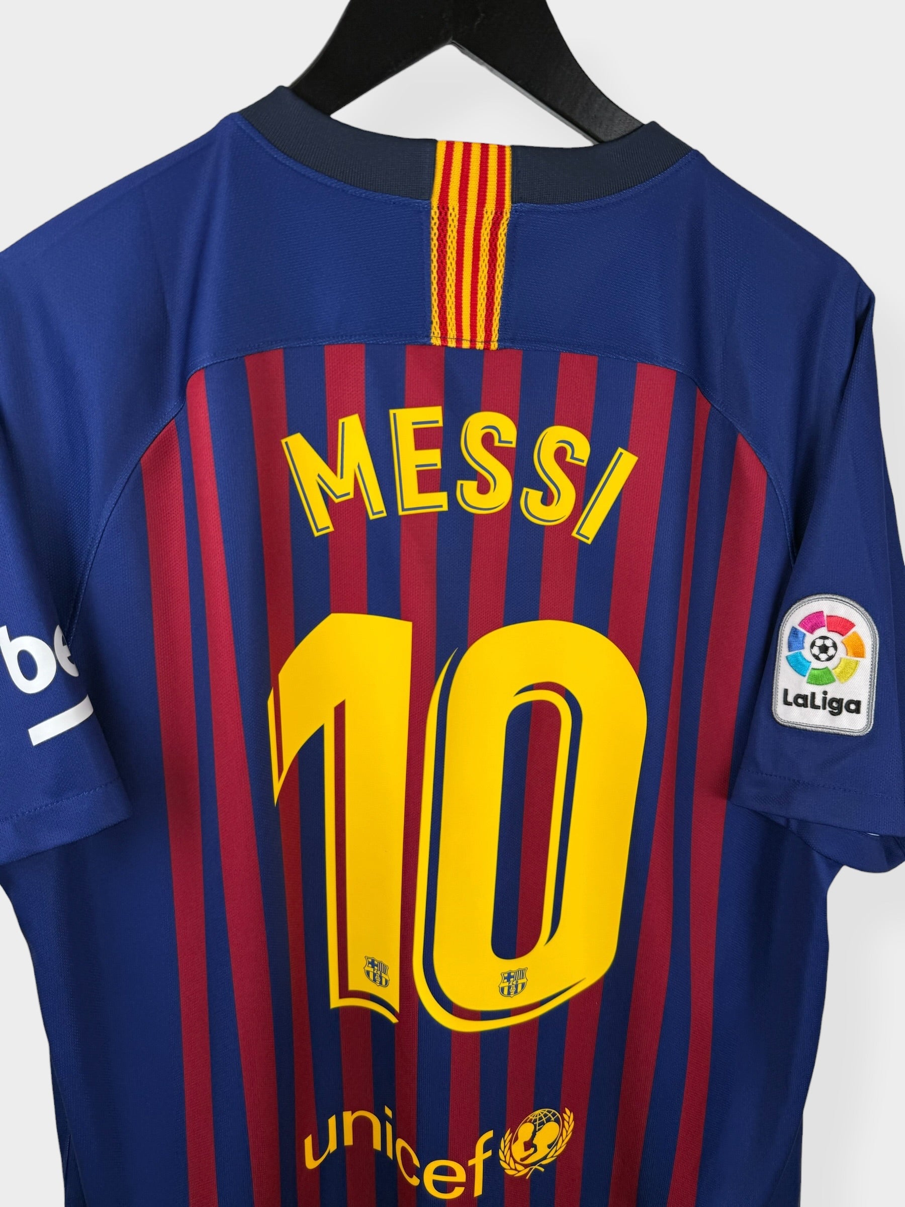 2018-19 BARCELONA HOME SHIRT MESSI #10 XL