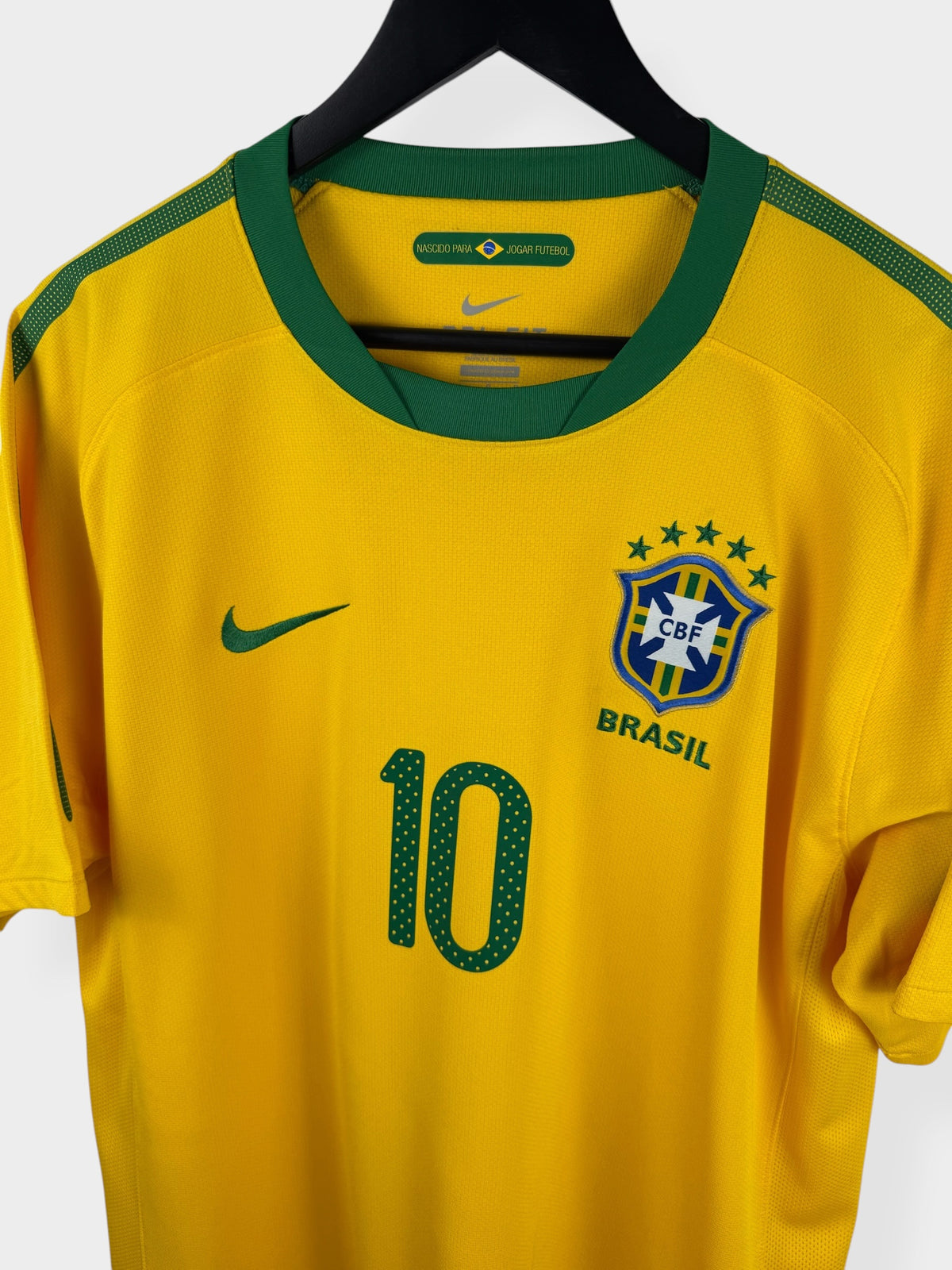 2010-11 BRAZIL HOME SHIRT KAKA #10 L