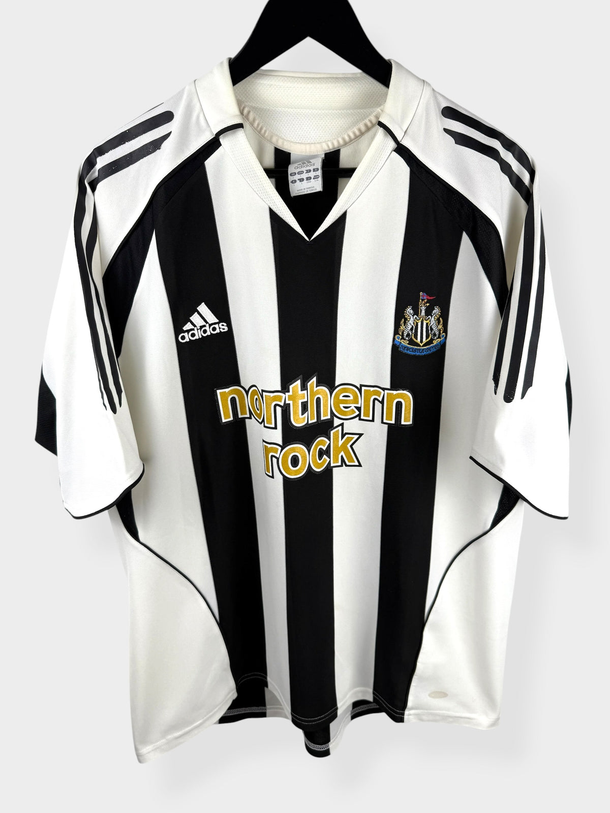 2005-07 NEWCASTLE UNITED HEIMTRIKOT L