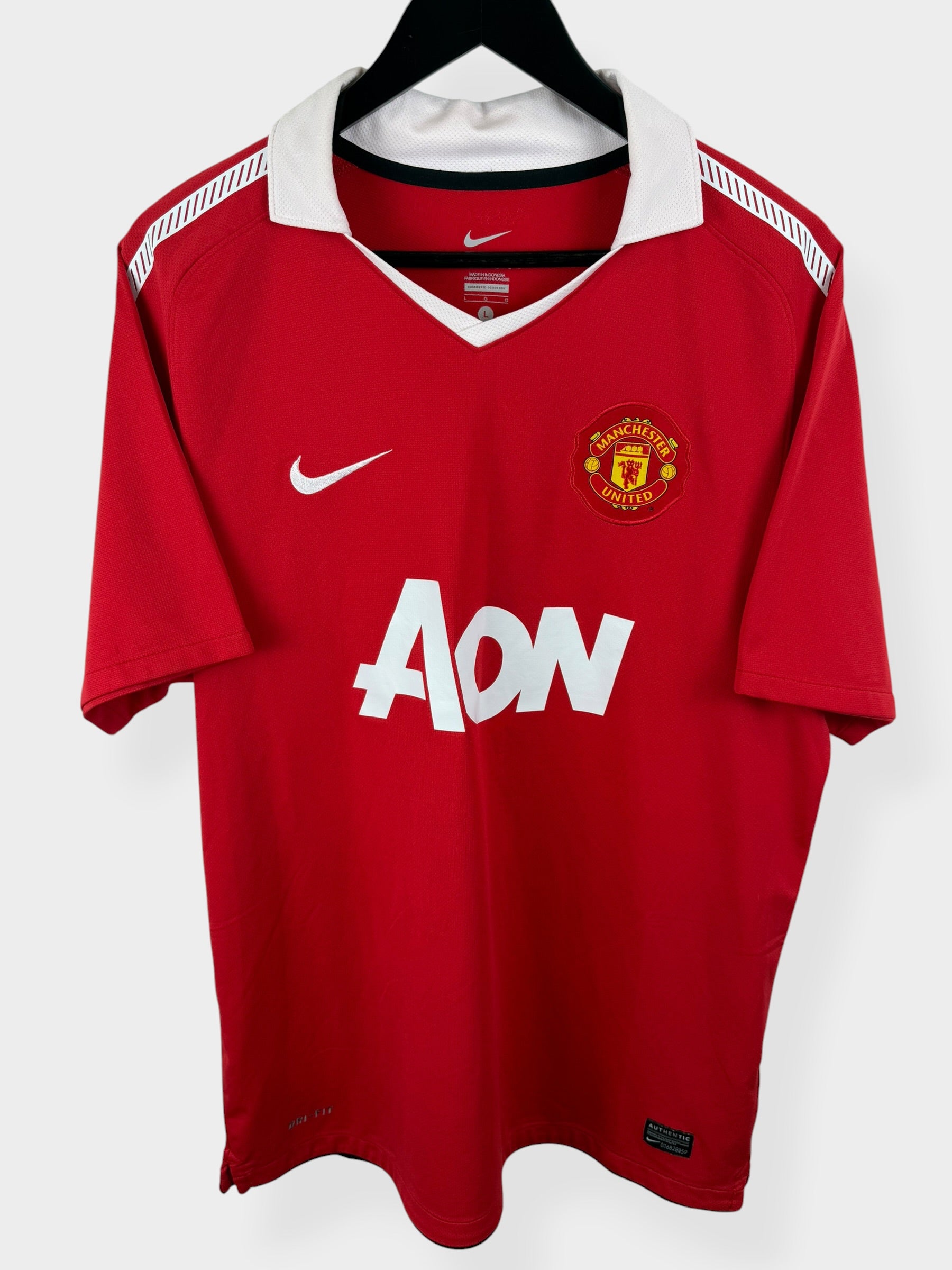 2010-11 MANCHESTER UNITED HOME SHIRT NANI #17 L