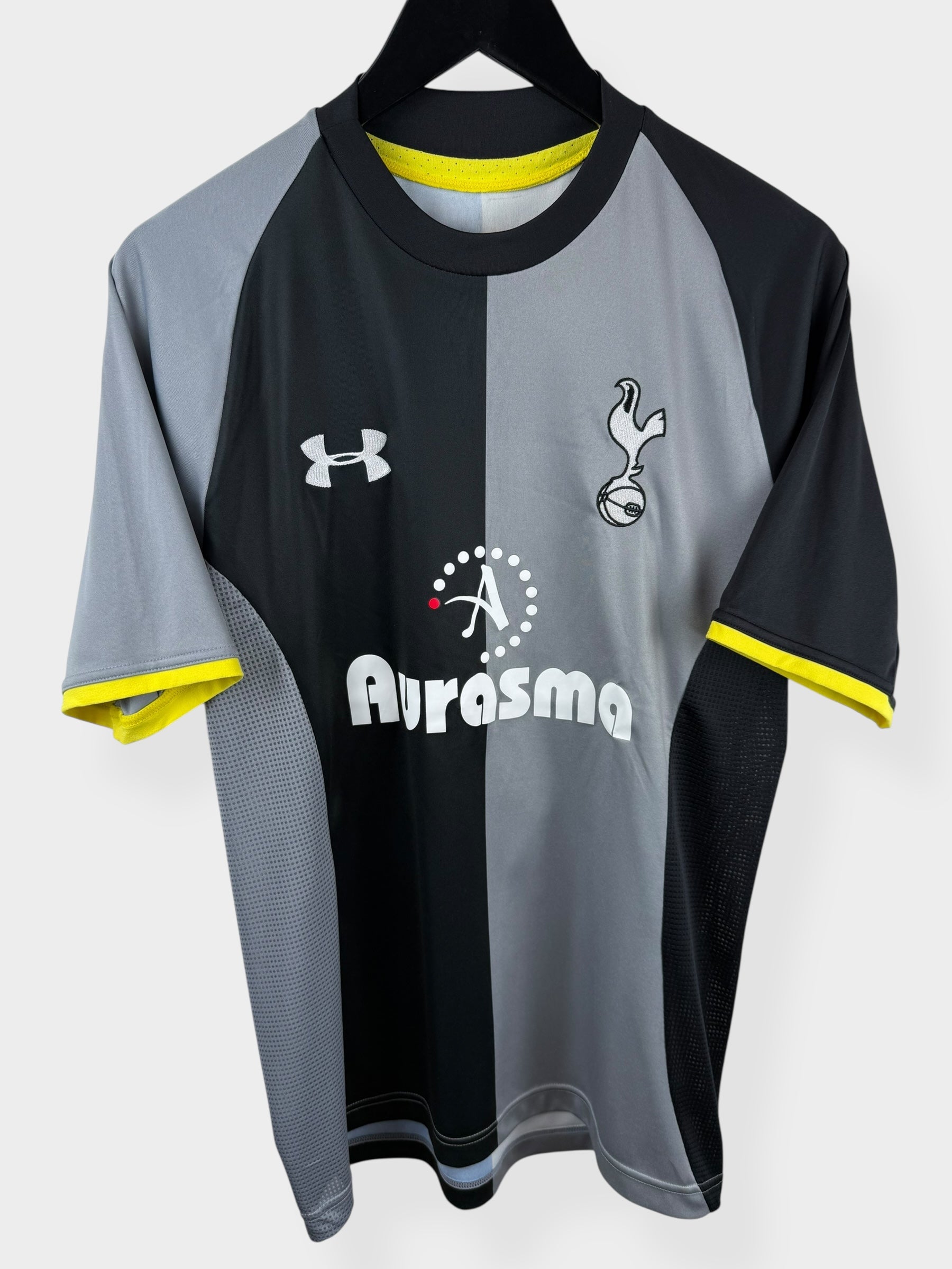 2012-13 TOTTENHAM HOTSPUR THIRD SHIRT BALE #11 M