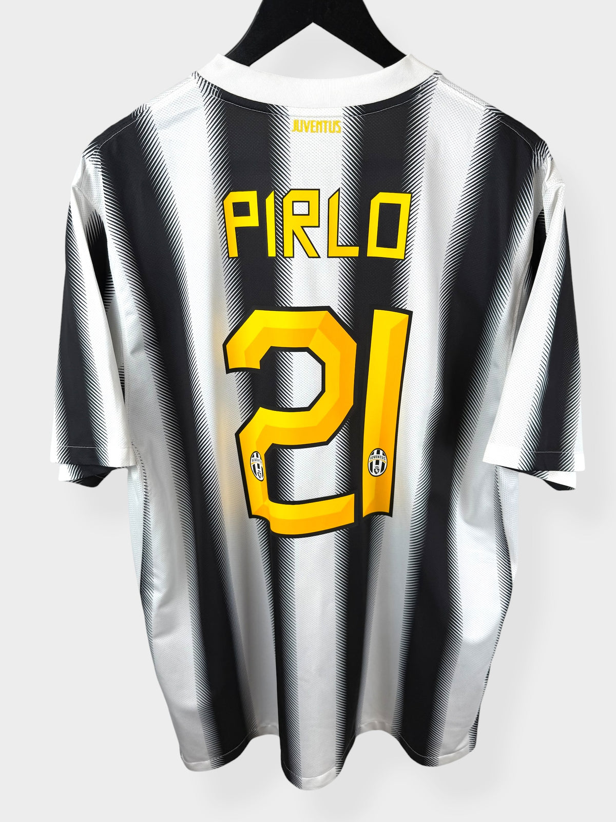 2011–12 JUVENTUS HEIMTRIKOT PIRLO #21 XL
