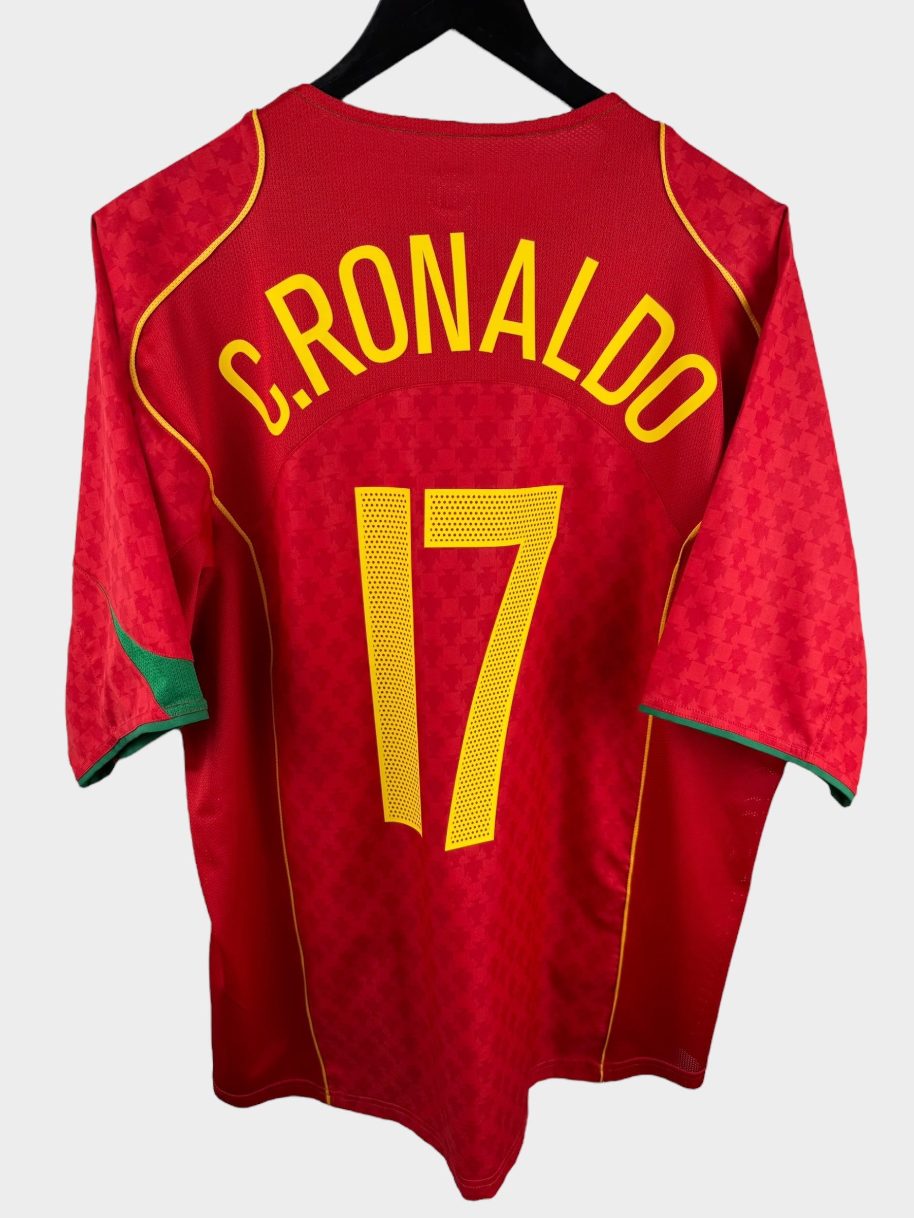 2004-06 PORTUGAL HOME SHIRT RONALDO #17 XL