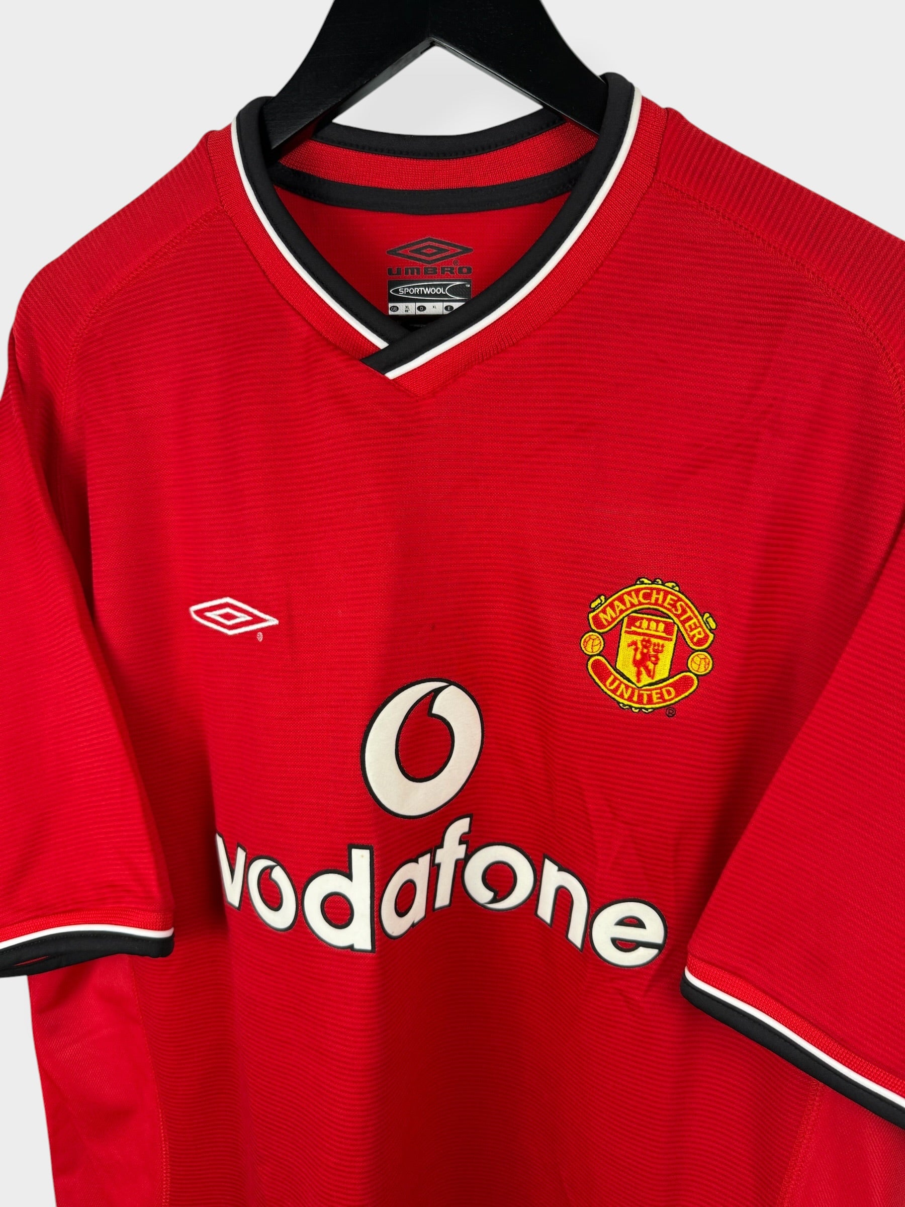 2000-02 MANCHESTER UNITED HOME SHIRT BECKHAM #7 XL