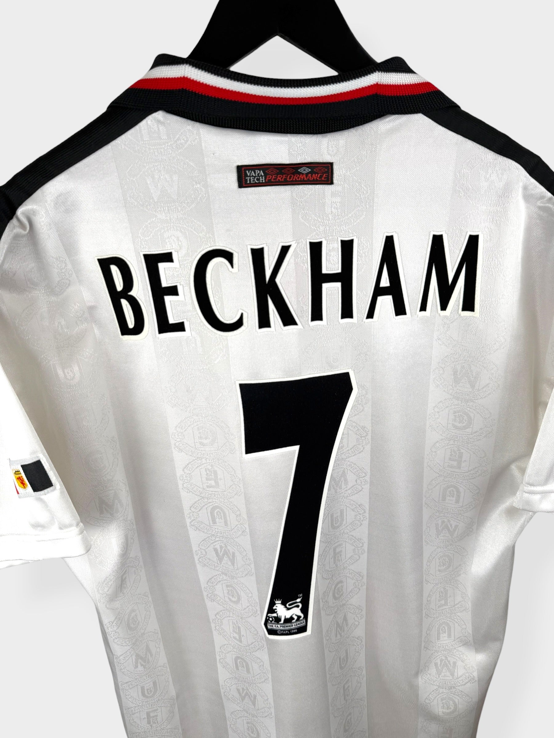 MAILLOT EXTÉRIEUR MANCHESTER UNITED 1997-99 BECKHAM #7 L