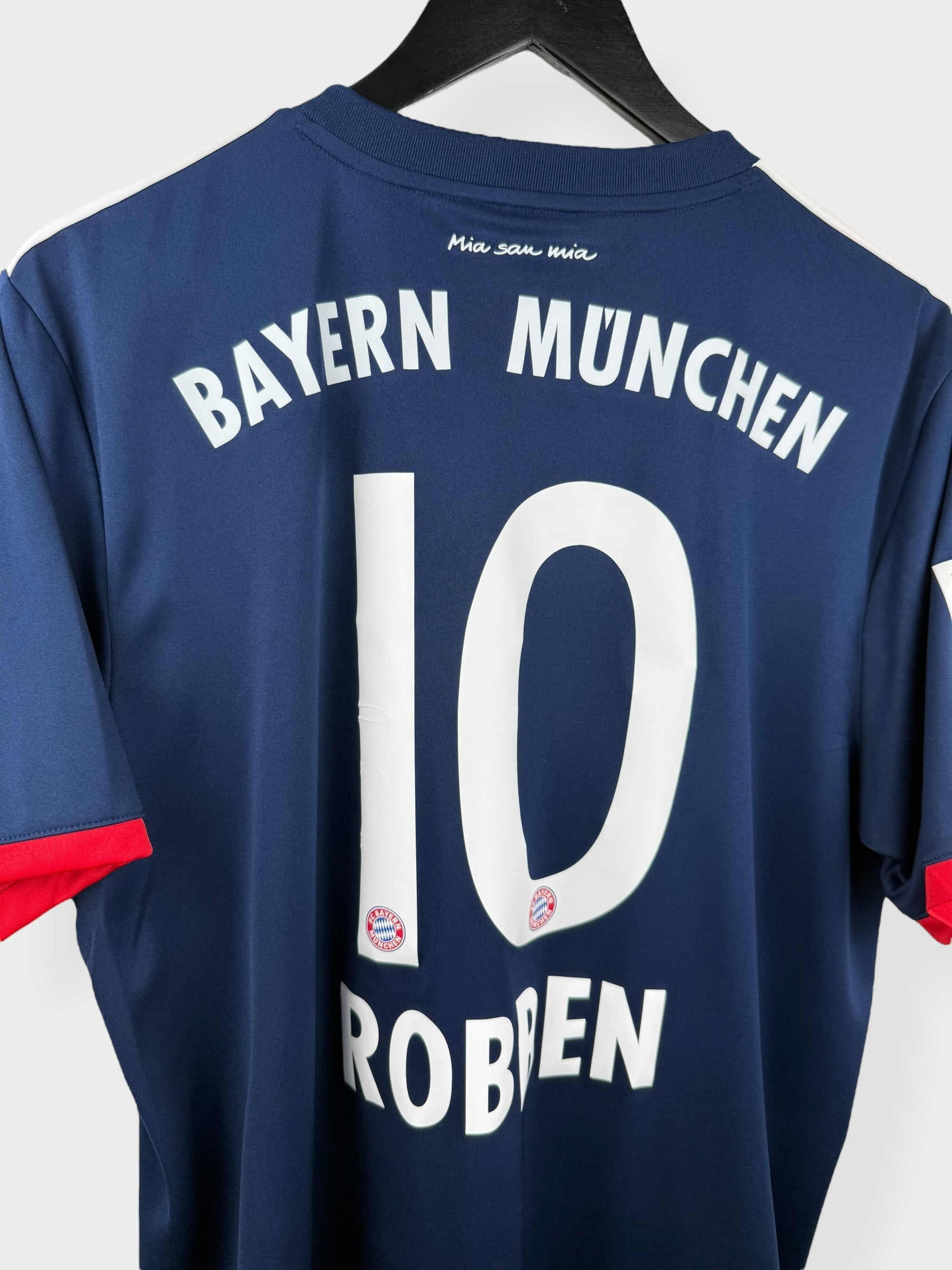 2017-18 BAYERN MUNICH UITSHIRT ROBBEN #10 L