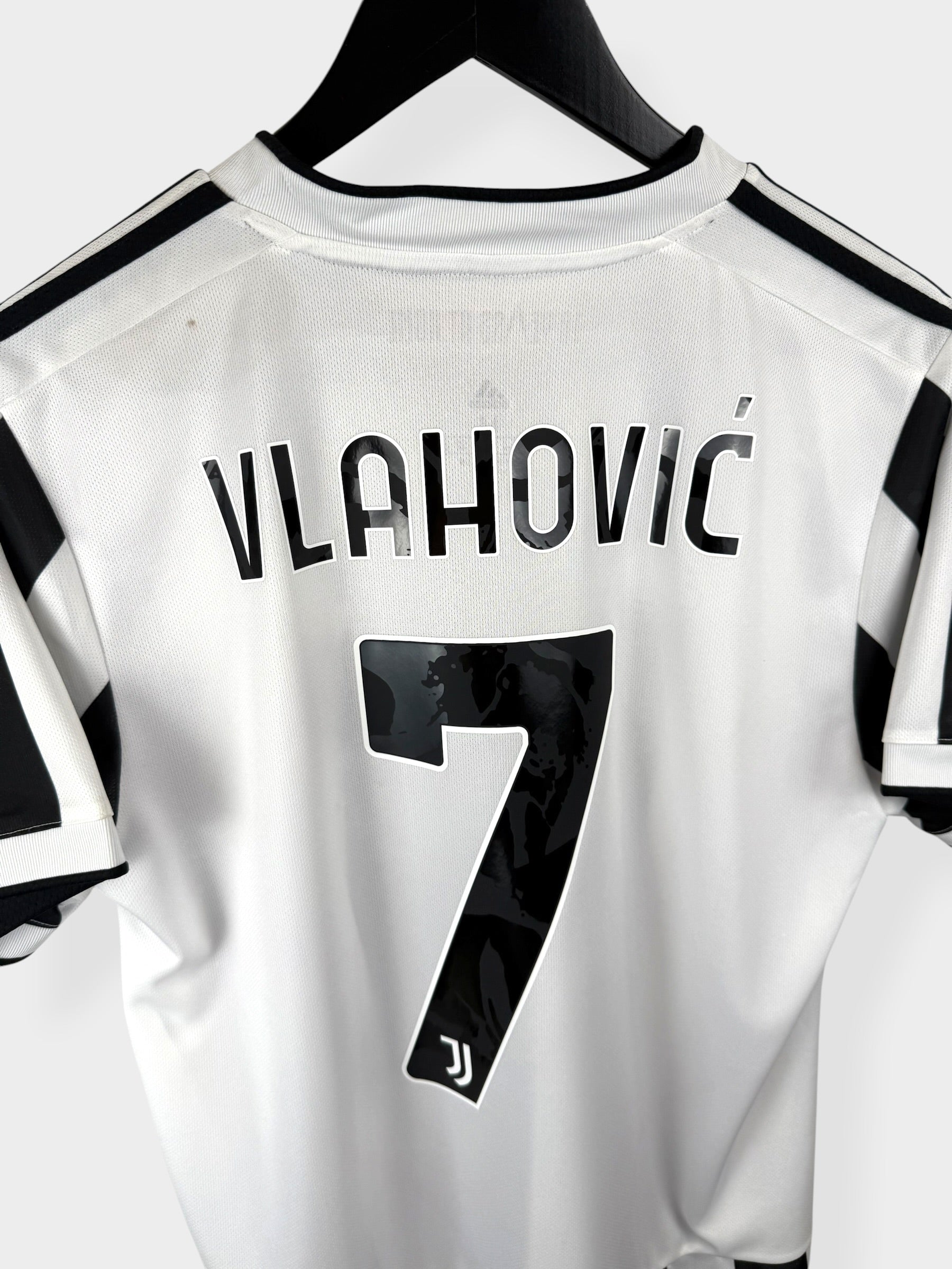 2021-22 JUVENTUS THUISSHIRT VLAHOVIC #7 M